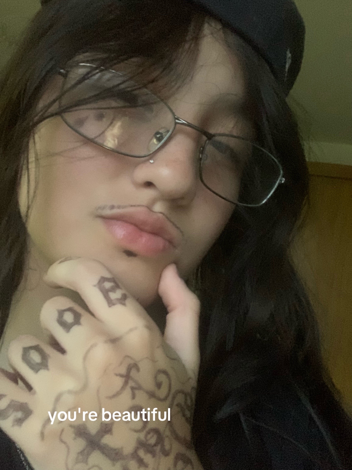 @✂️