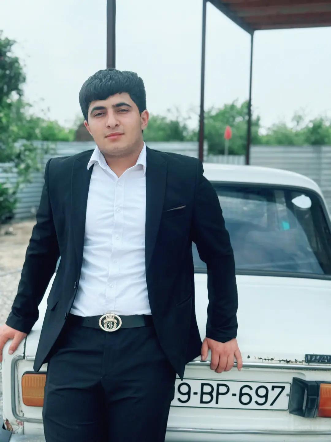 @əli bərdəli