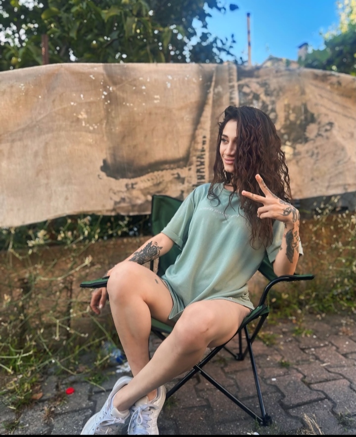 @MERAL ASLAN FAN❤️