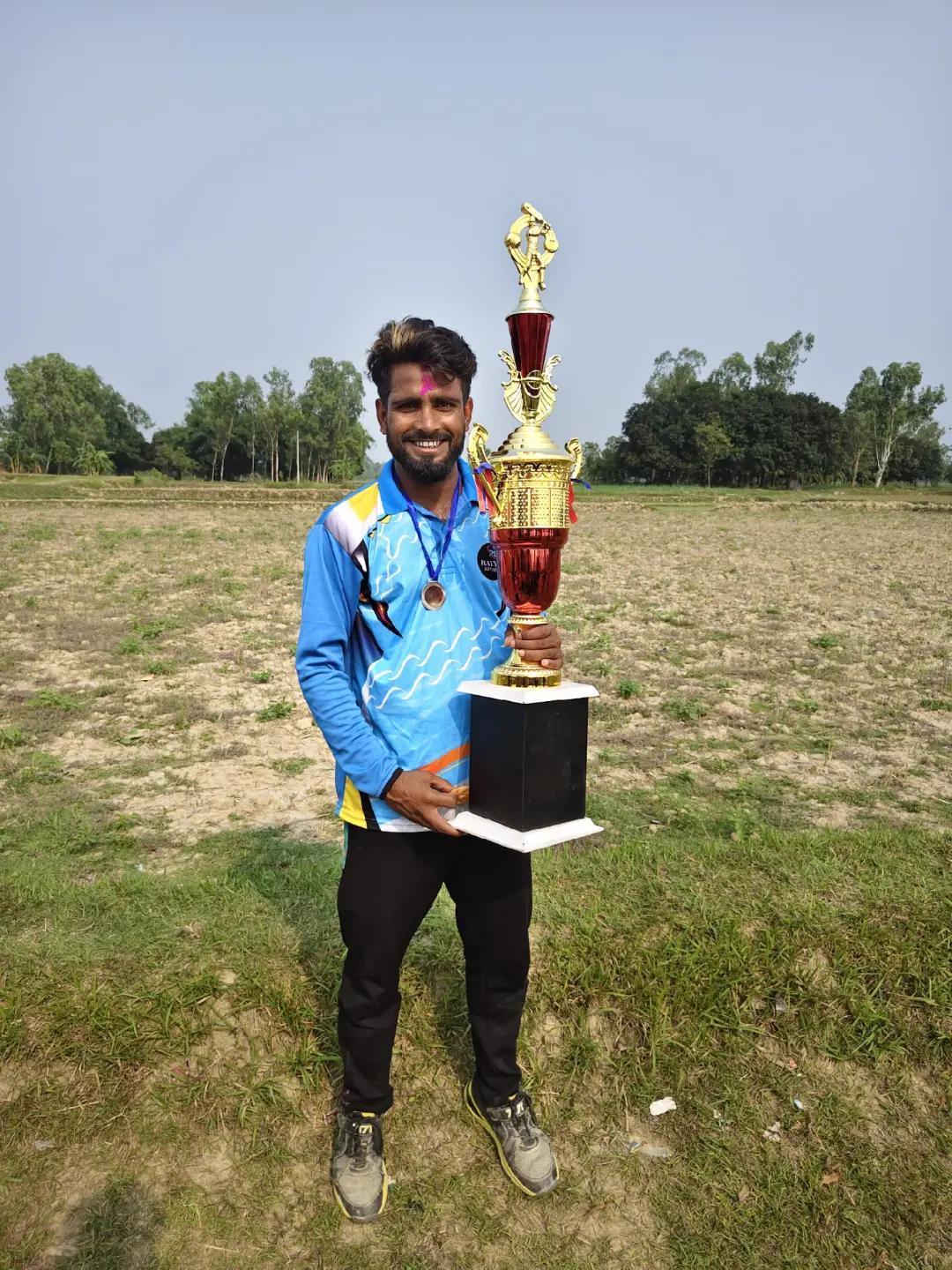 @RAMJI ADHIKARI🏏❣️