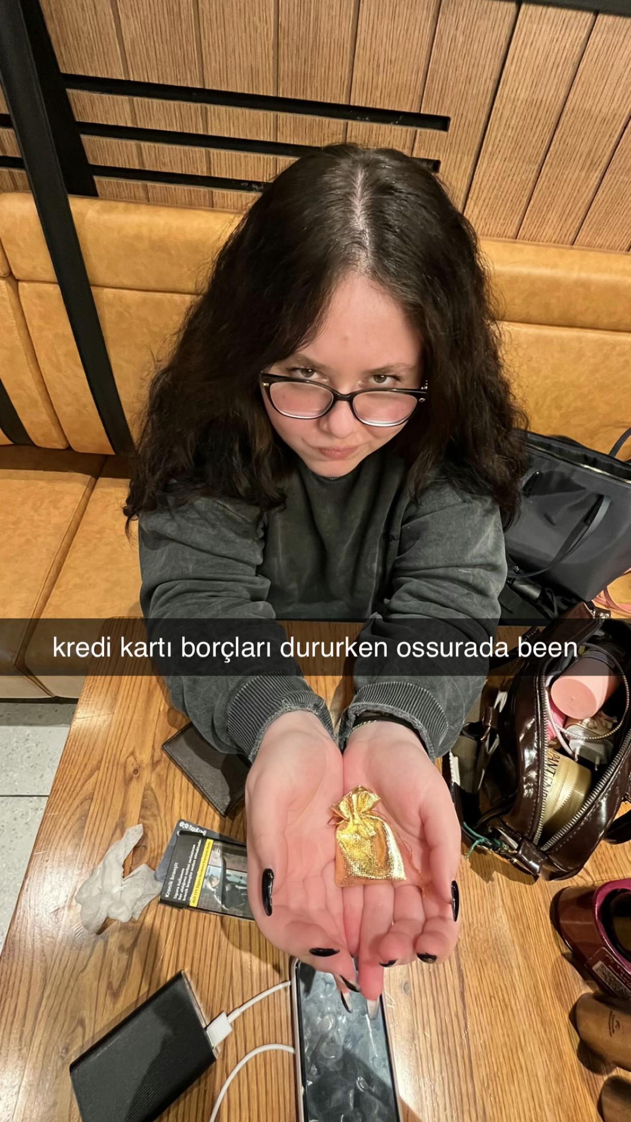 @b&uuml;şra
