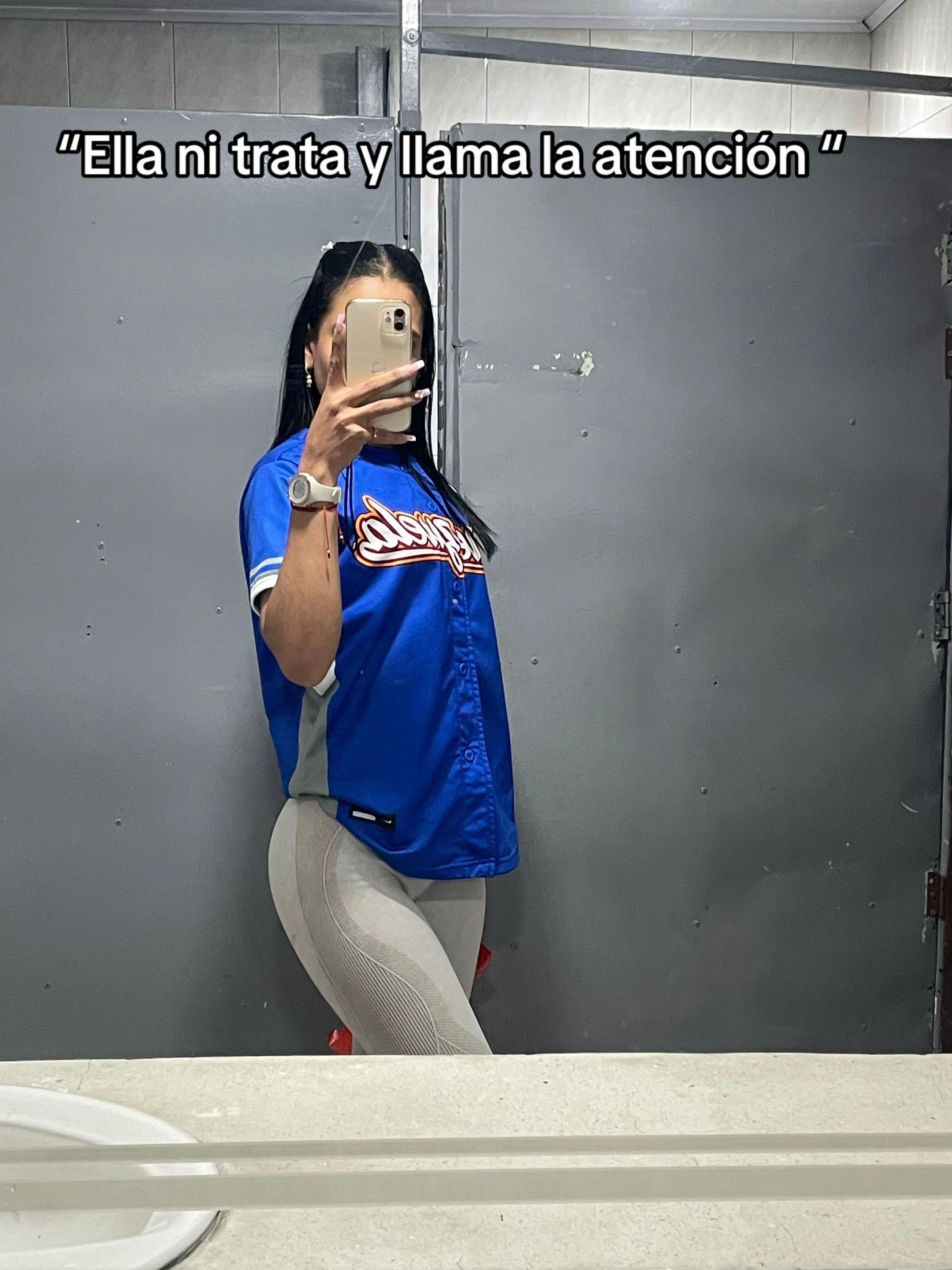 @Reina0206