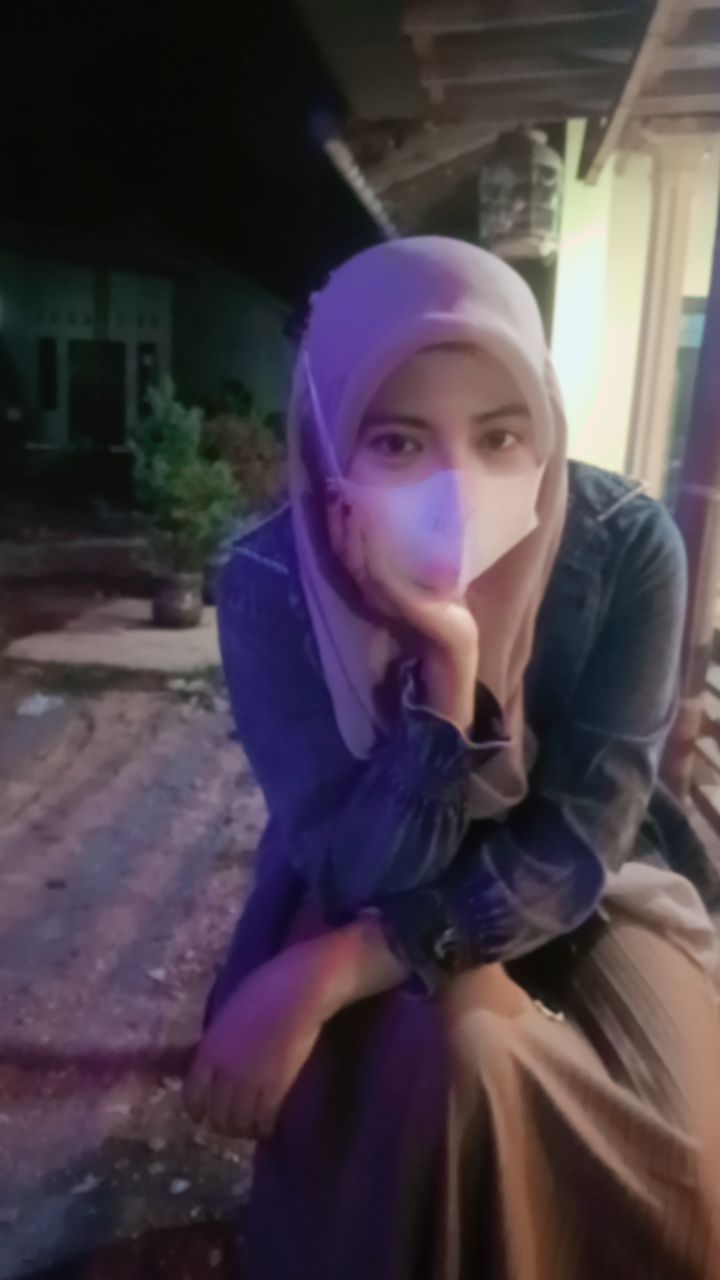 @Dari Kontak Anda