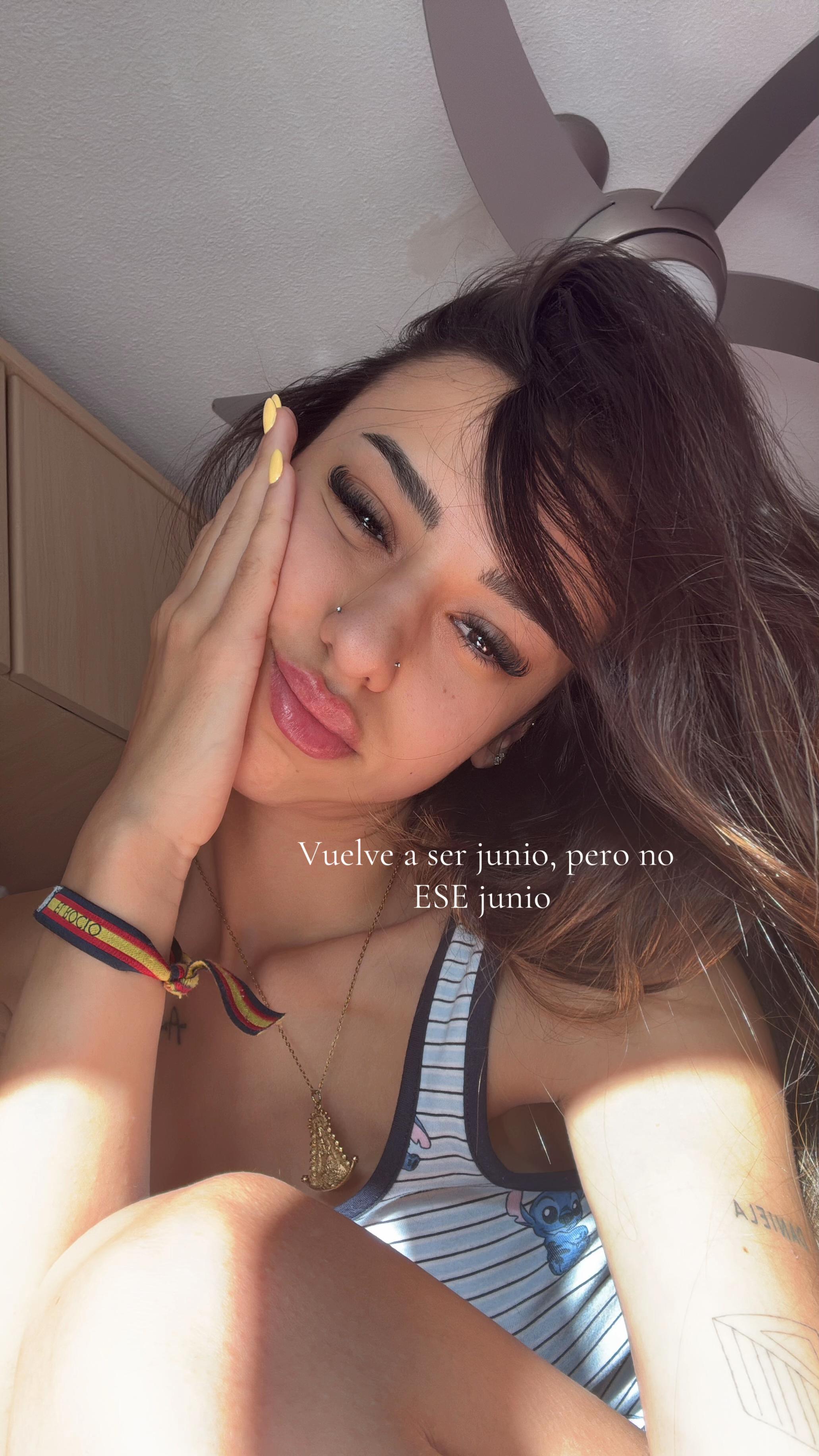 @🪬