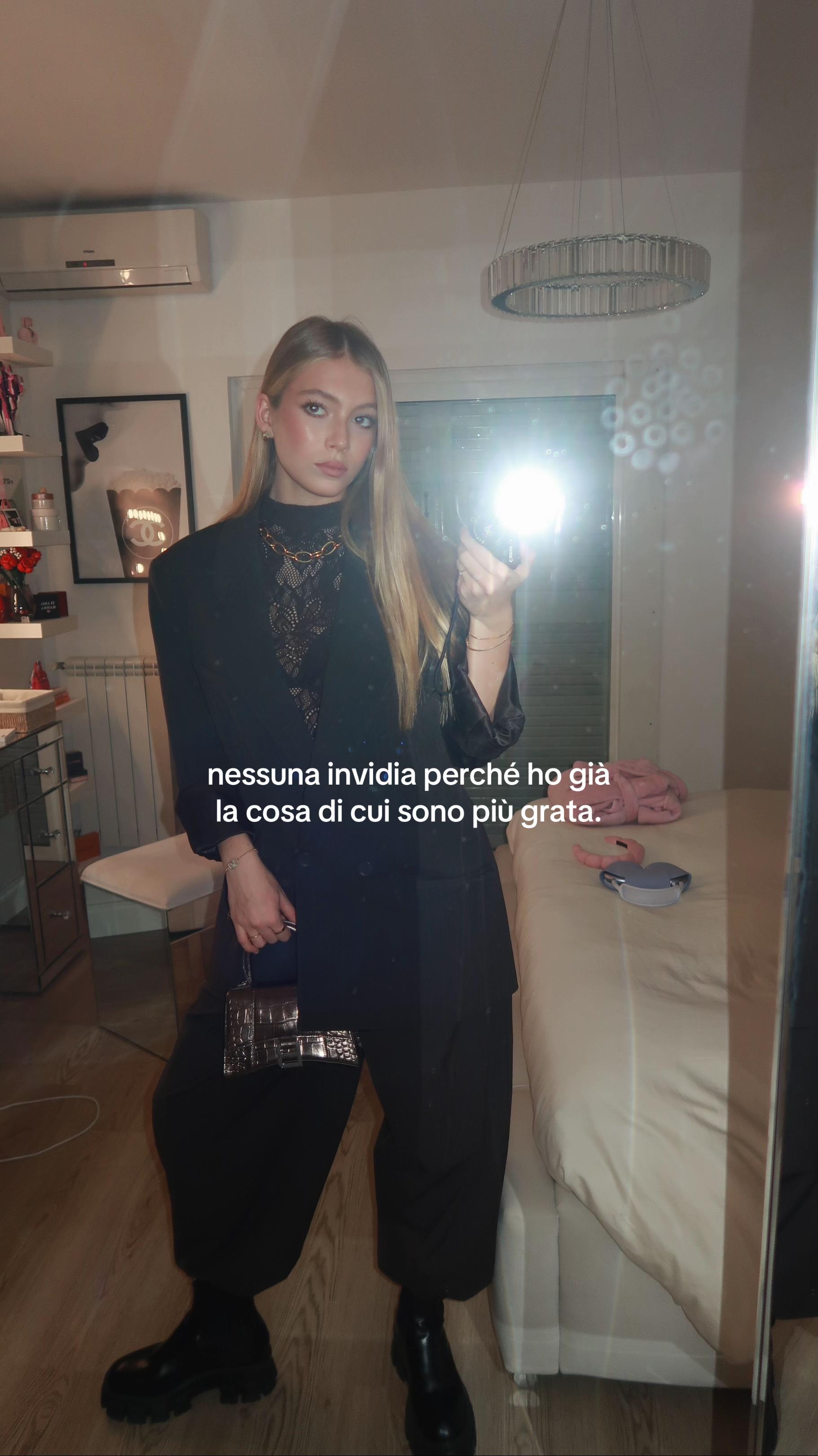 @soficauccii
