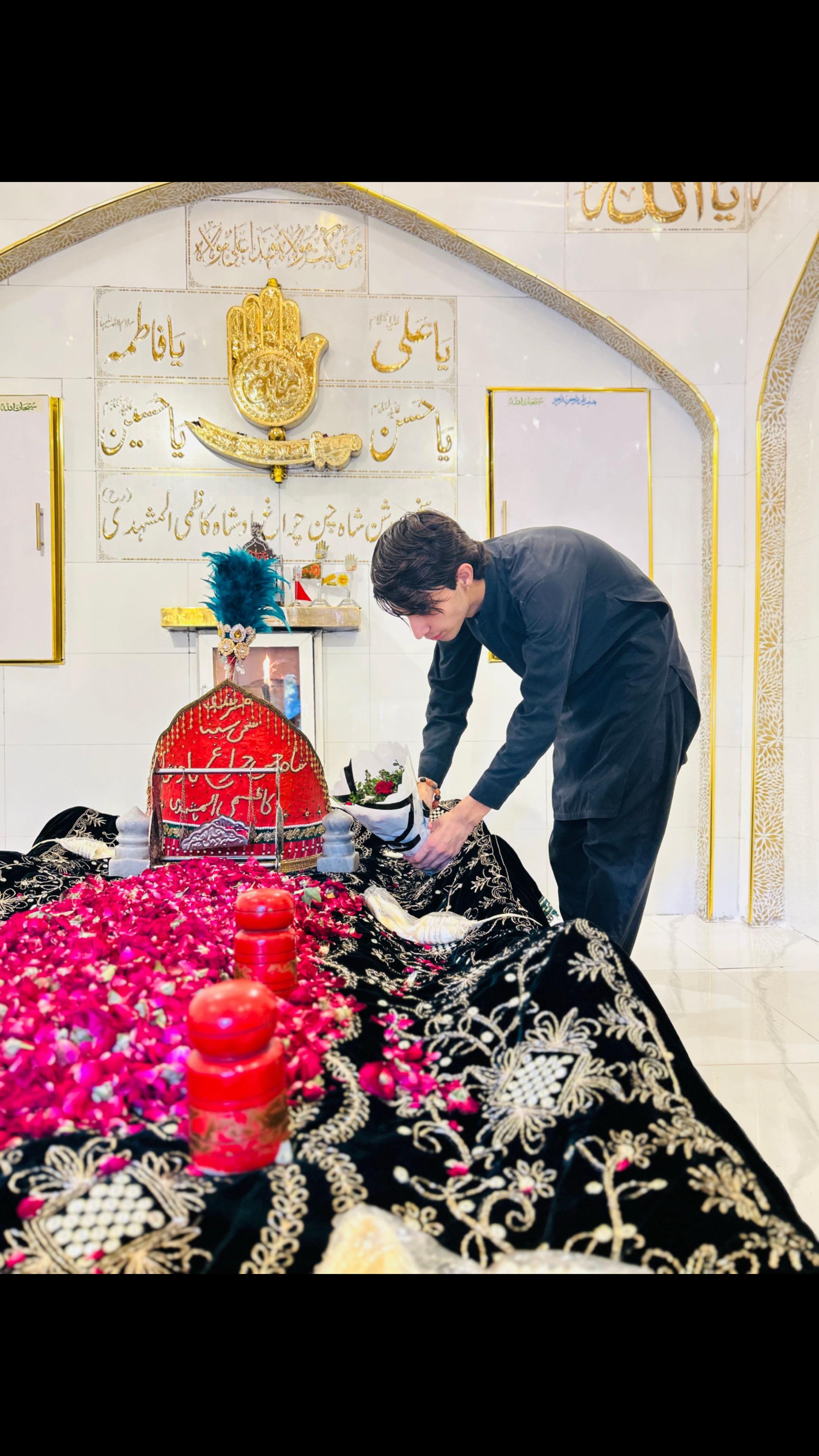 @🦁علی سرکار🦁