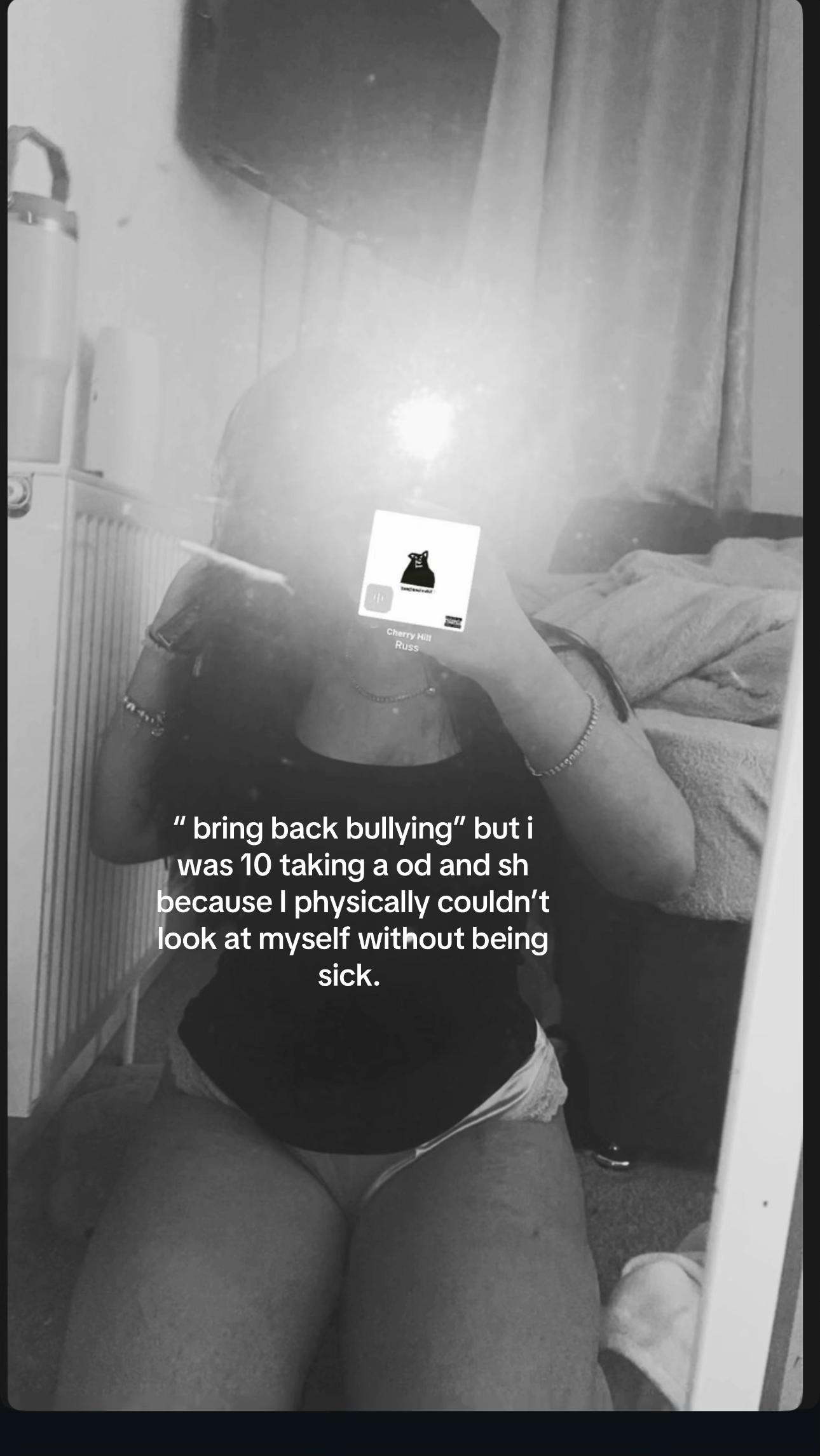 @xxlucy.priv.xxx