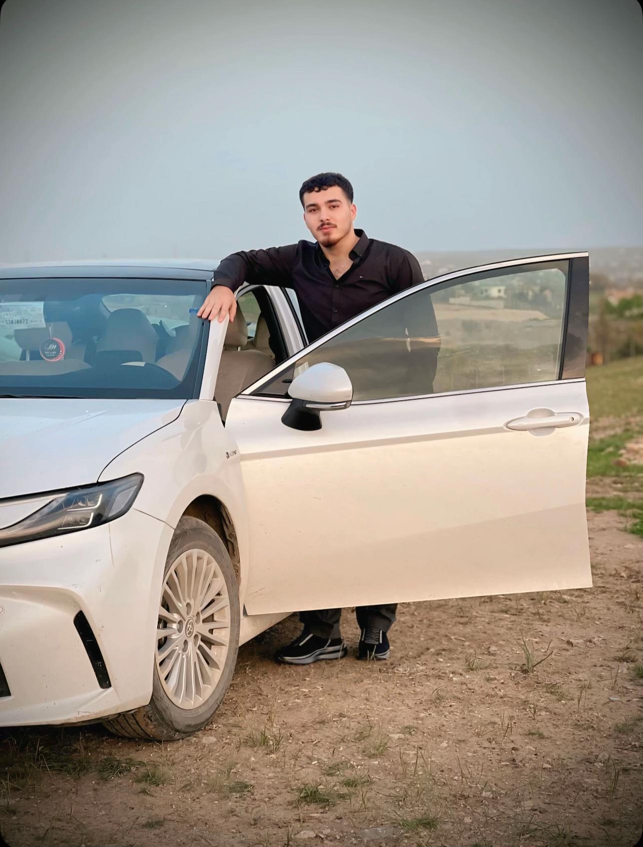 @هۆشمەند بنگردی