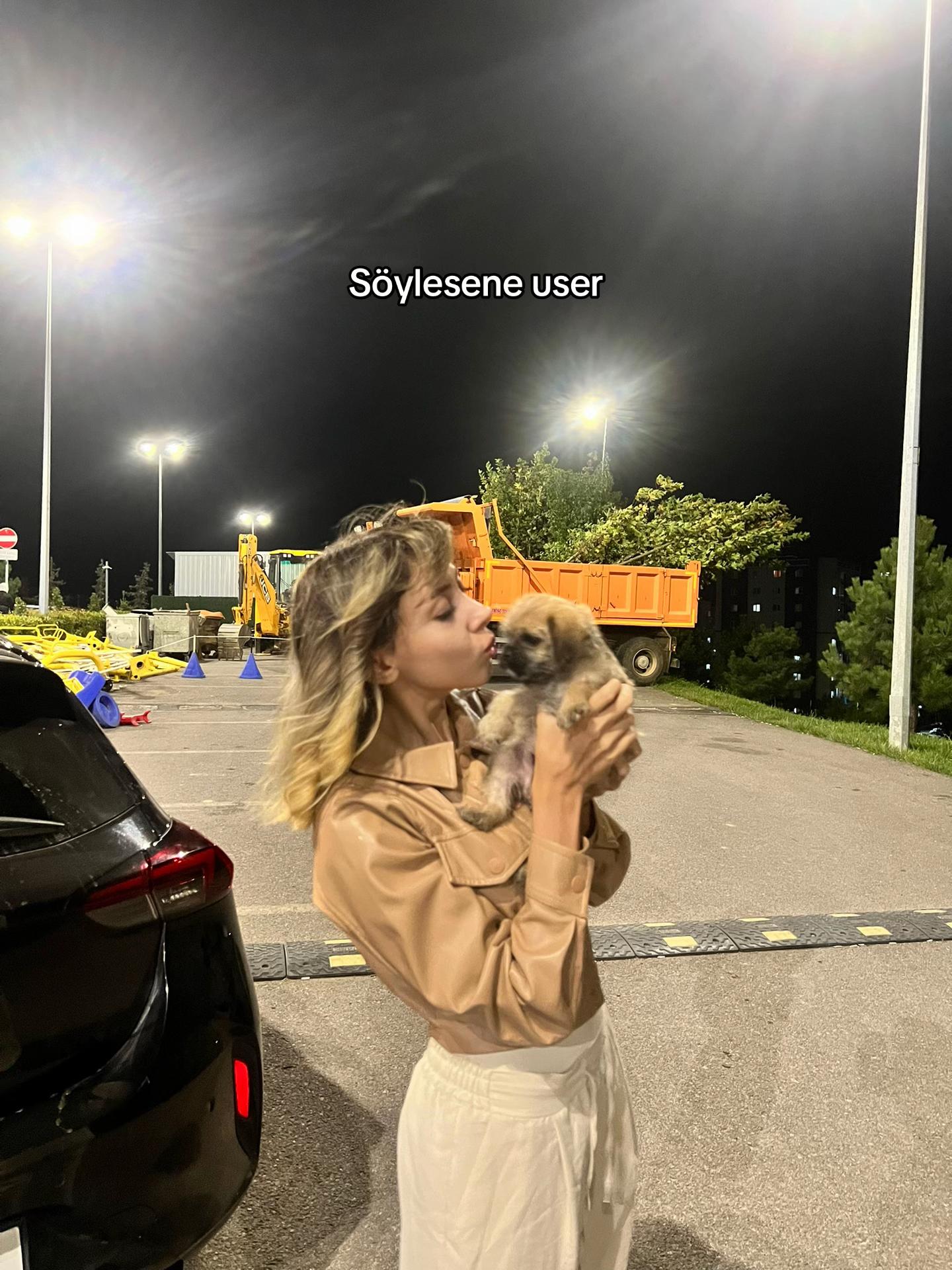 @Esra