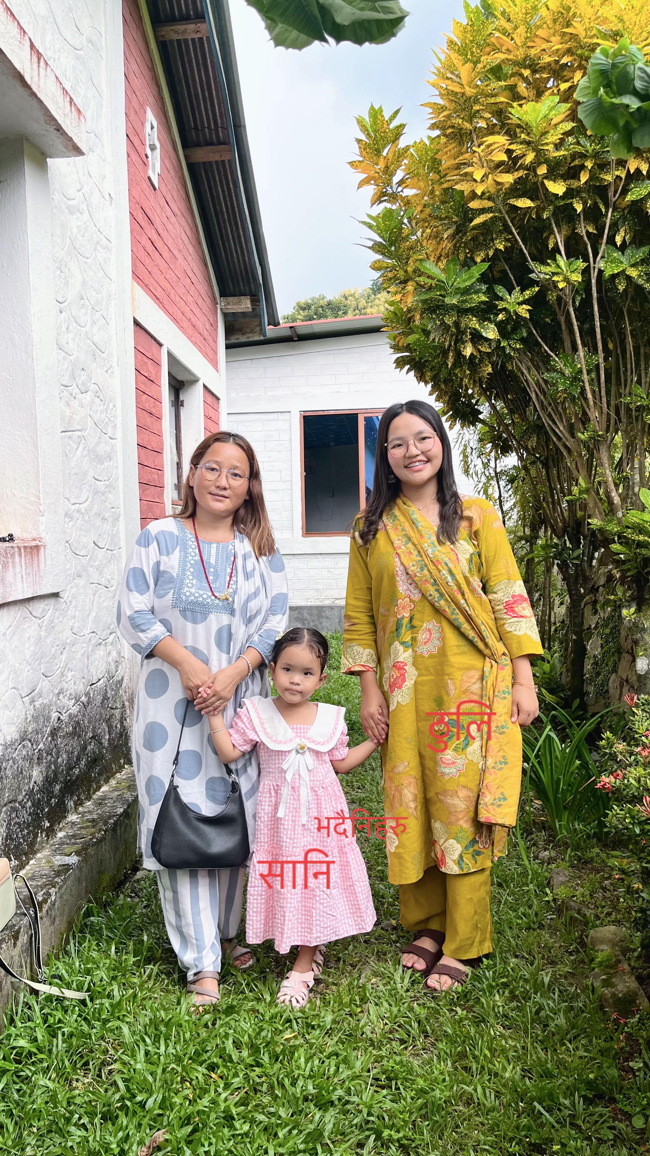 @mira pradhan🌼