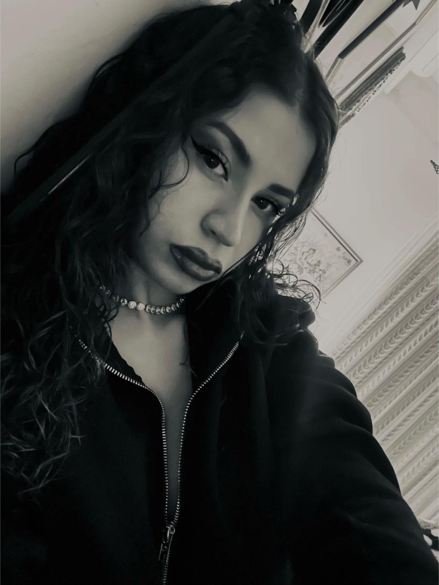 @desir&egrave;🕷️