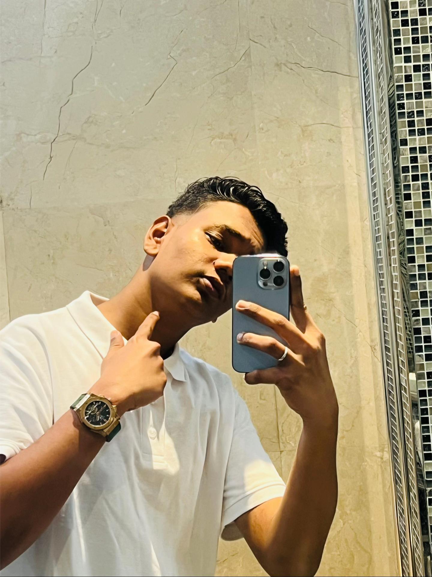 @𝐀𝐦𝐦𝐮<❸_🤍🦋🧋!
