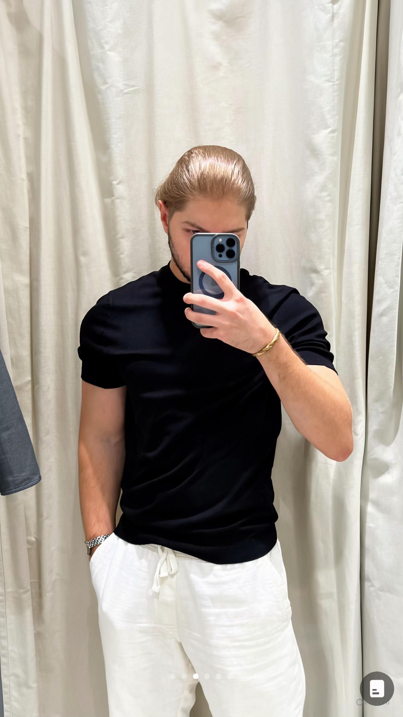 @AROON.21