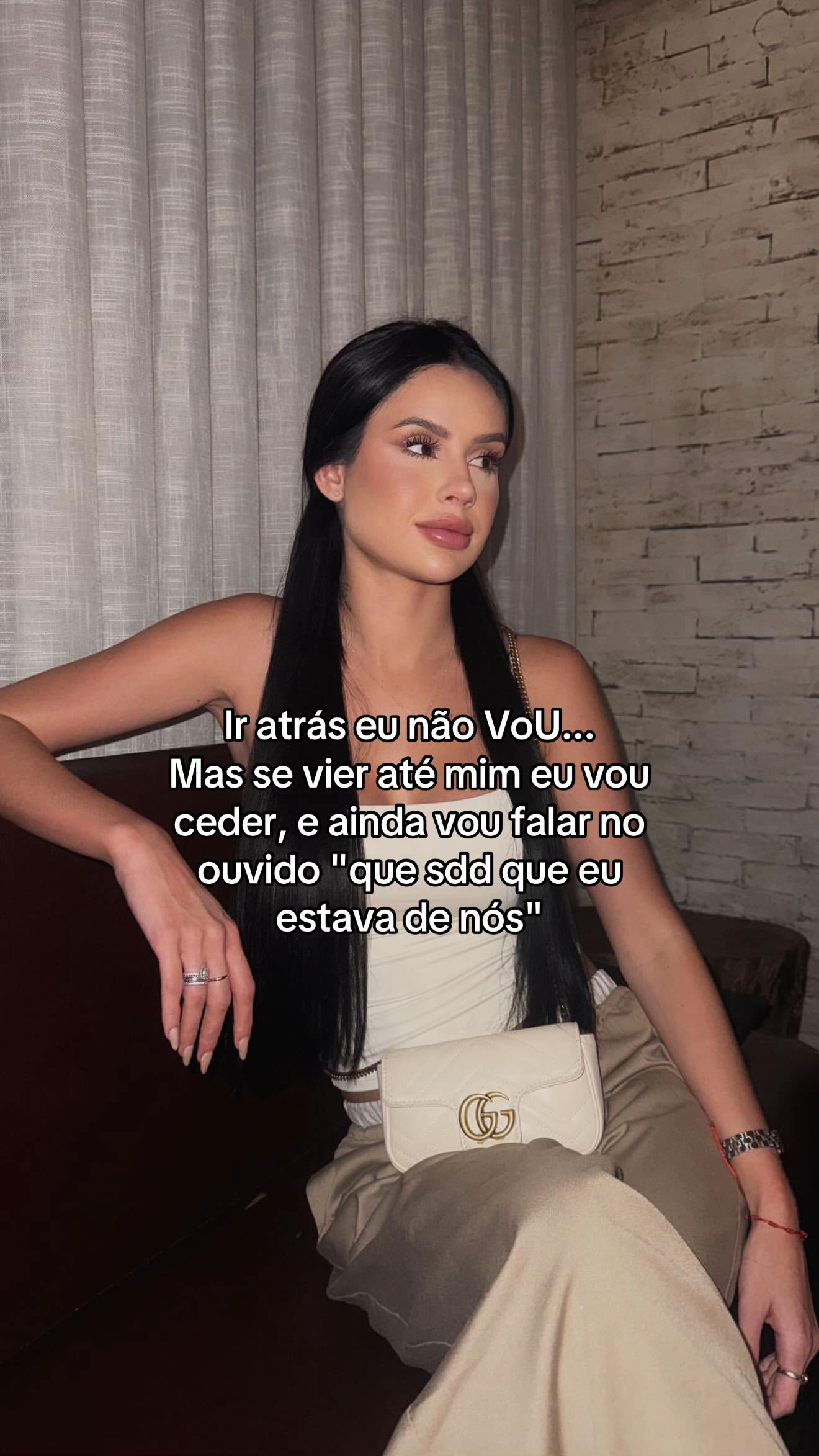 @Vit&oacute;ria Silvestre
