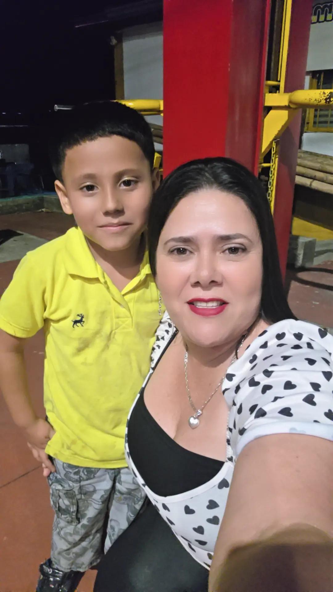 @SOLO RISAS