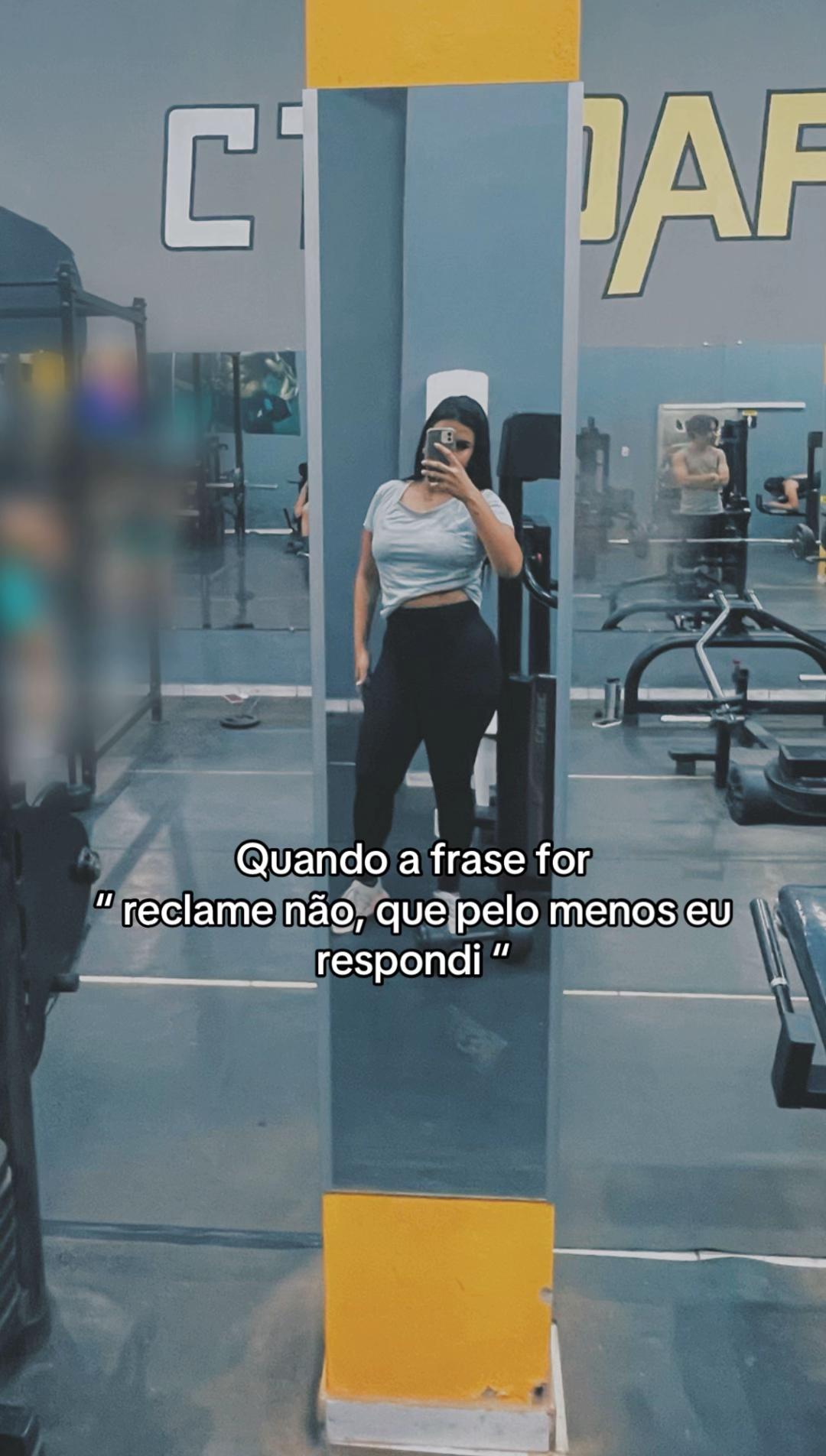@T&acirc;mara Lucas