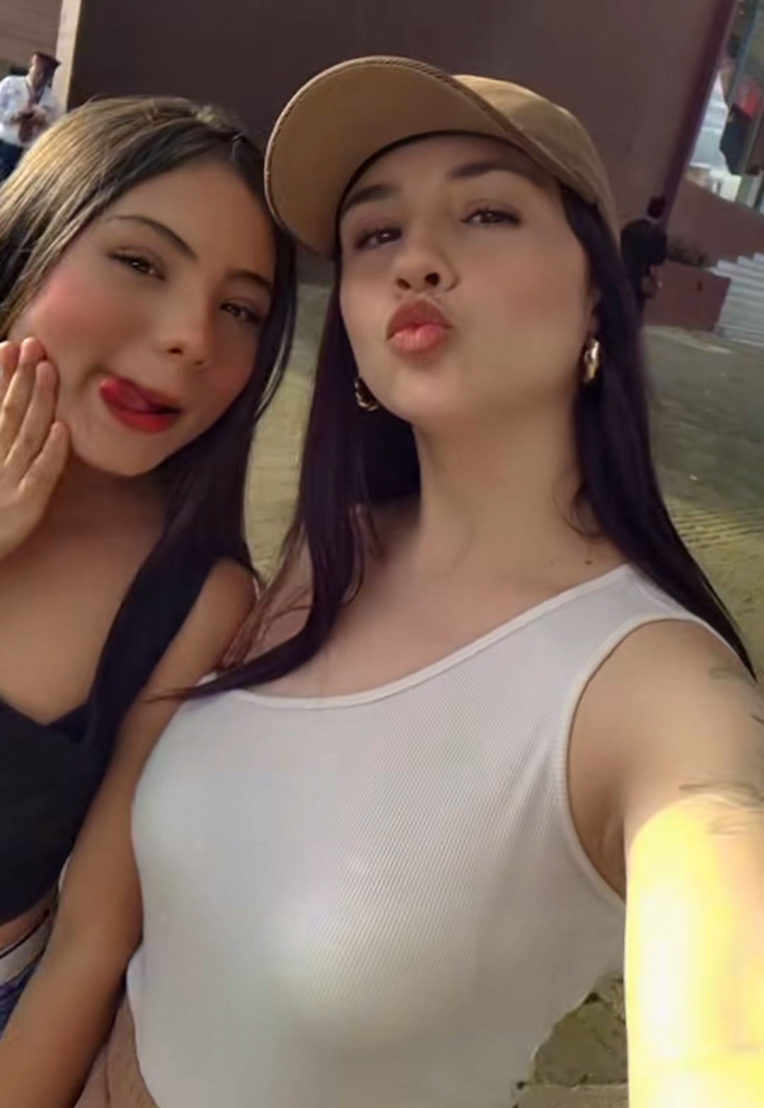 @A⚘️