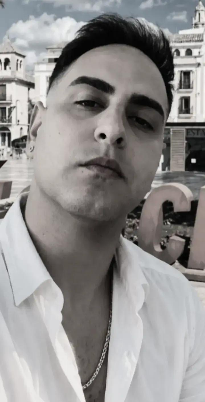 @Iván Santos