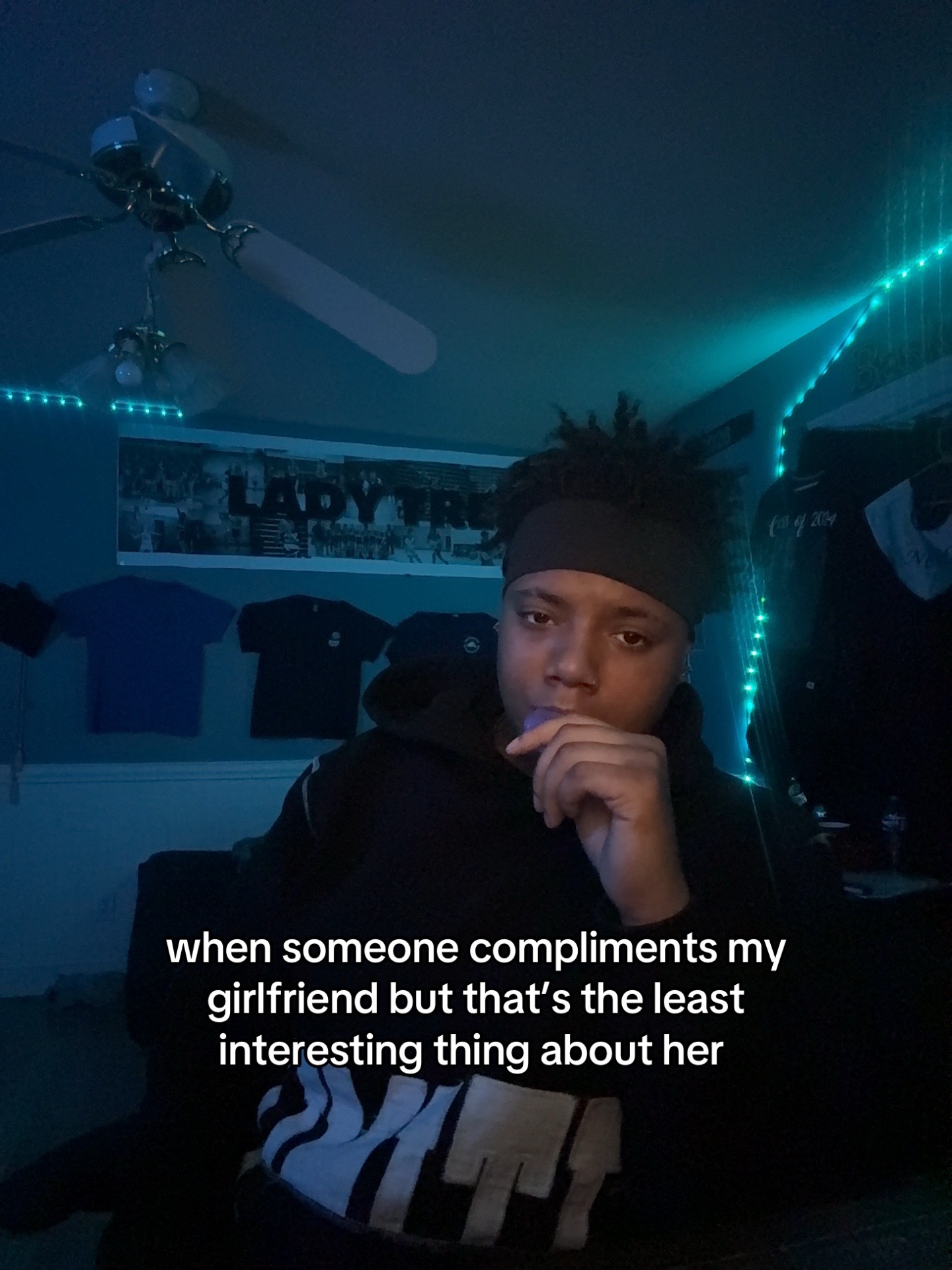 @𝑆𝑜𝑛𝑑𝑒𝑟