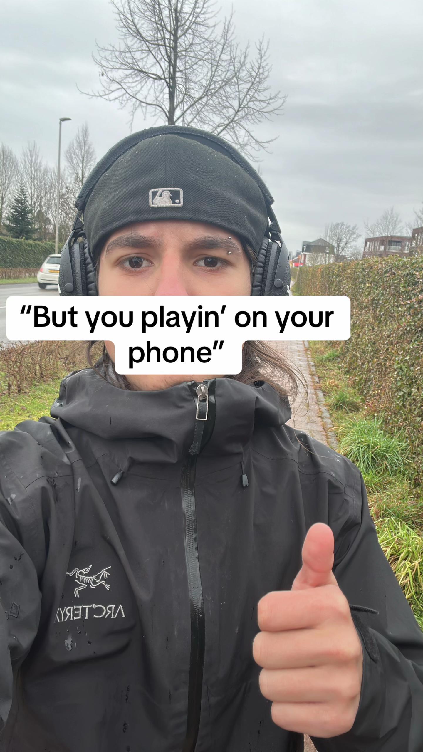 @Borrelnoot