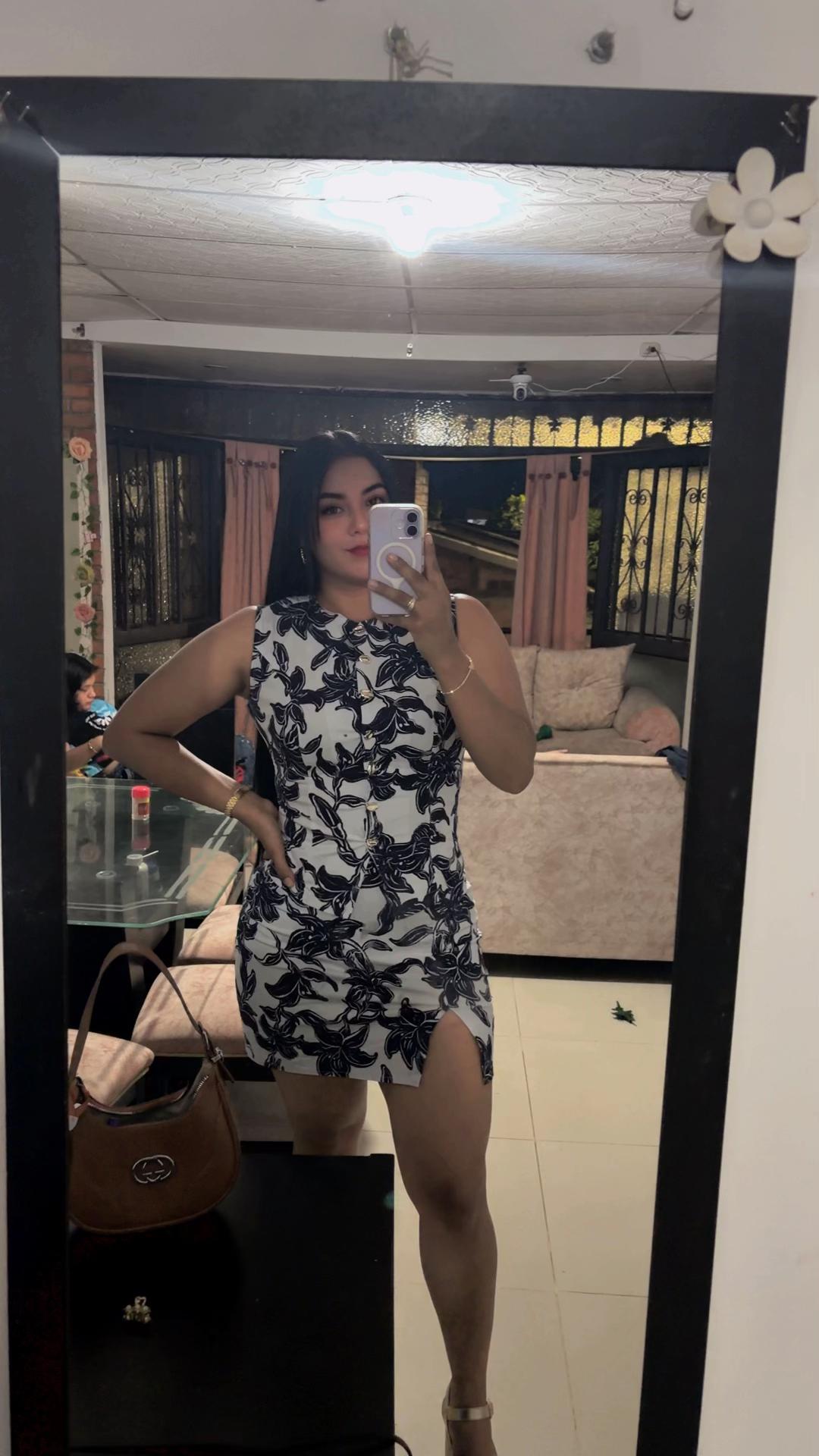 @YINITA ROX 🌸