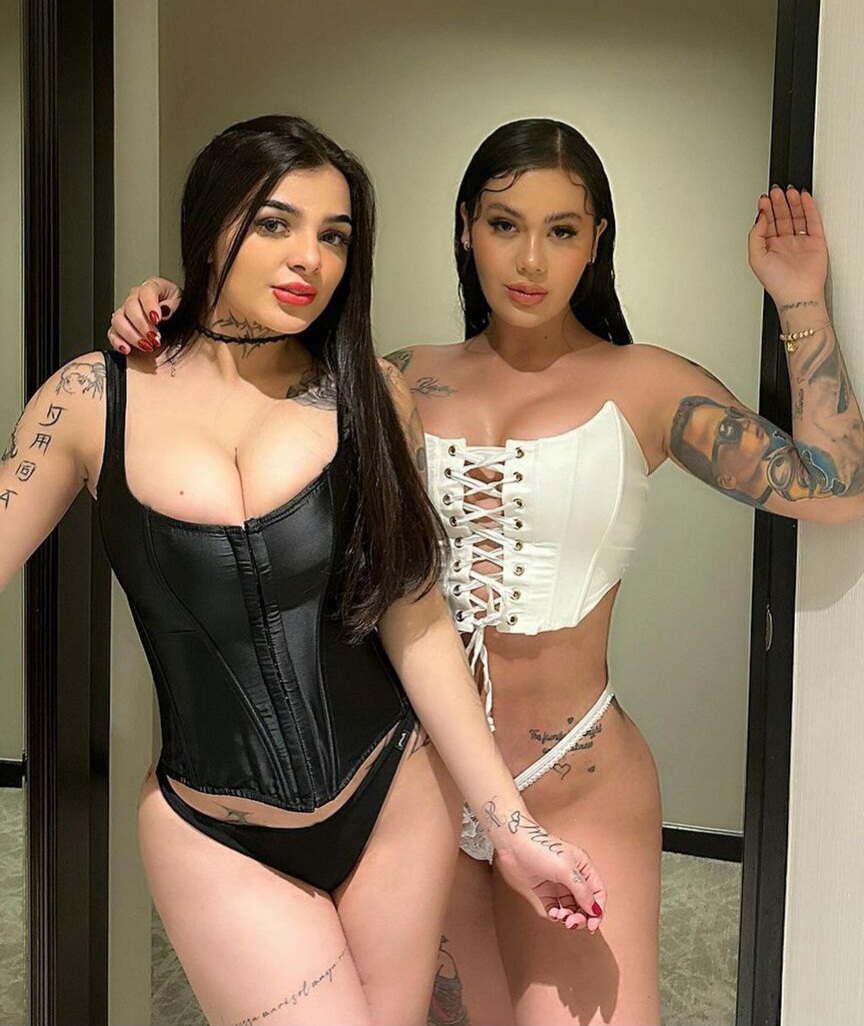 @Fapello