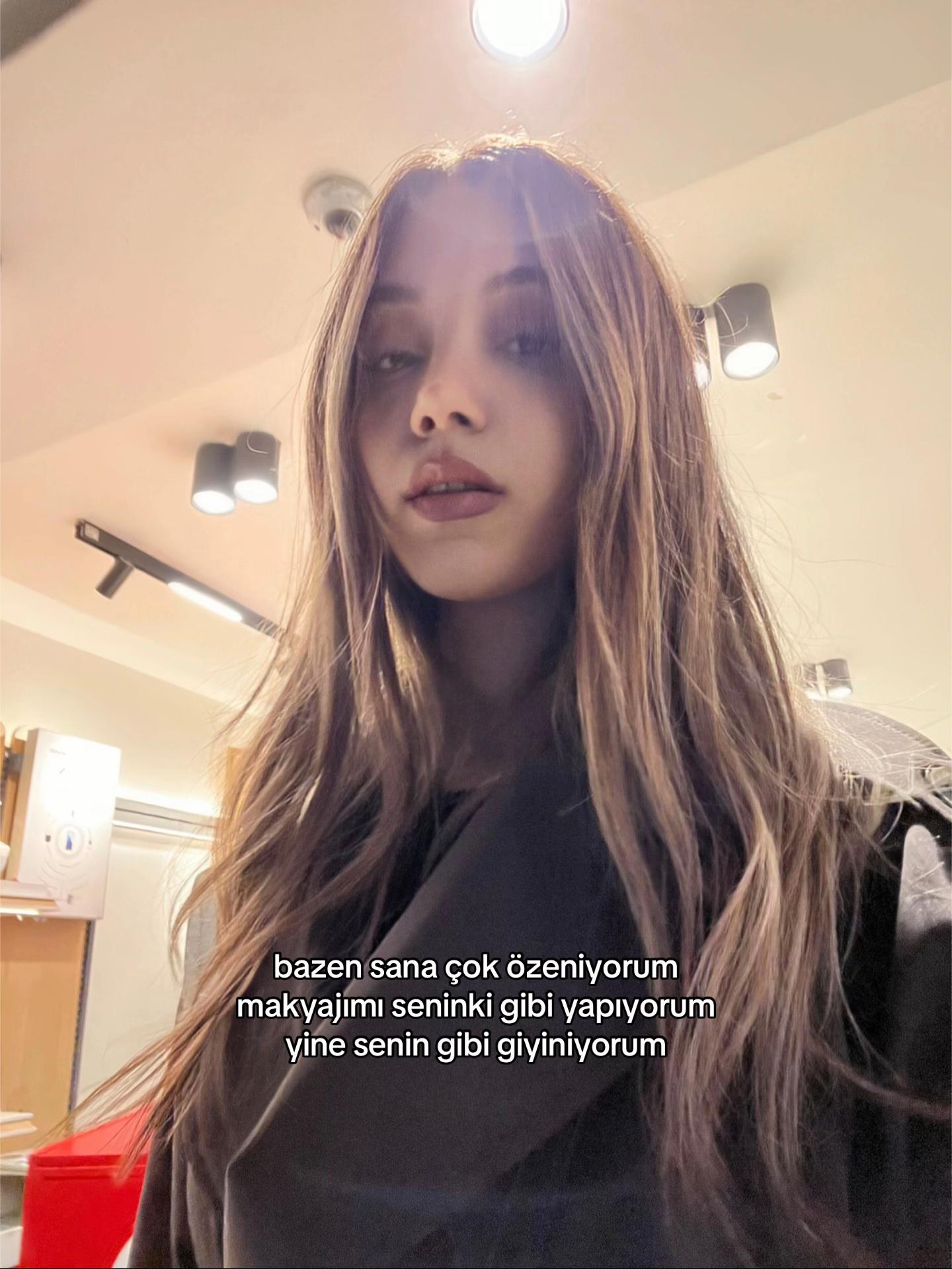 @𝘤̧𝘪𝘤̧𝘦𝘬