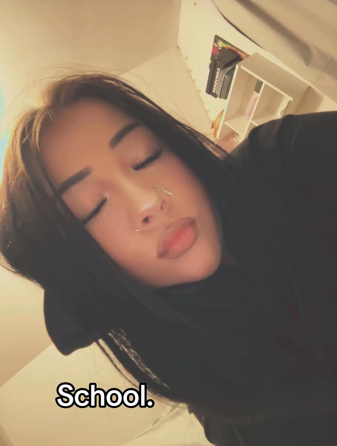 @Amelka🎀