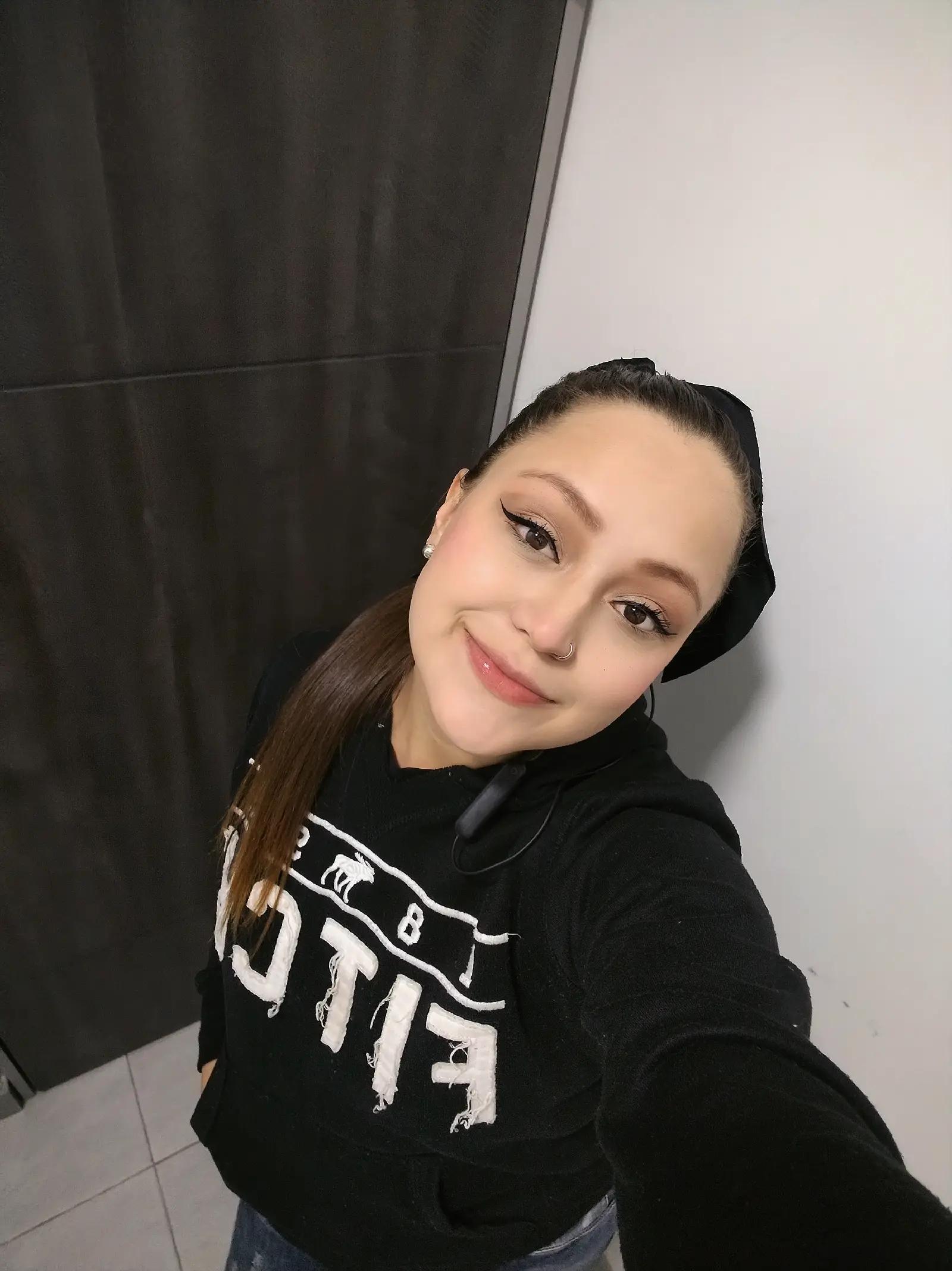 @Laura Valentina Vale