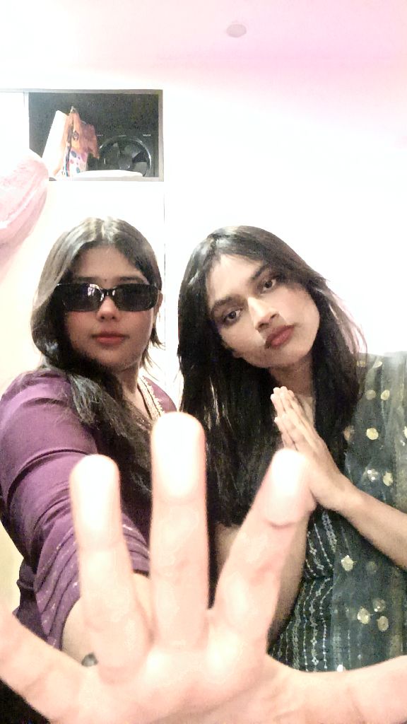 @akshitaa