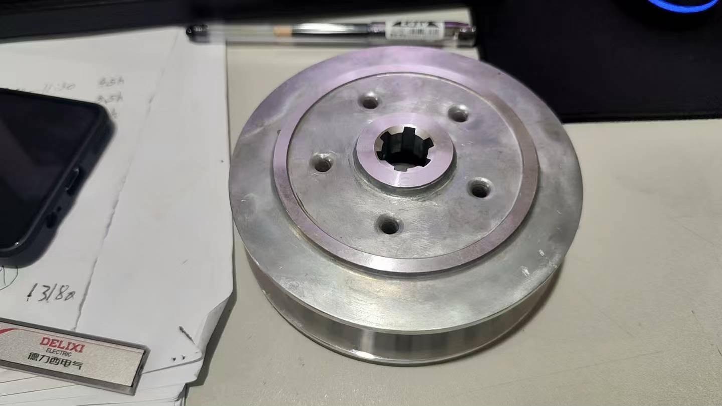 @Yiw tech shop