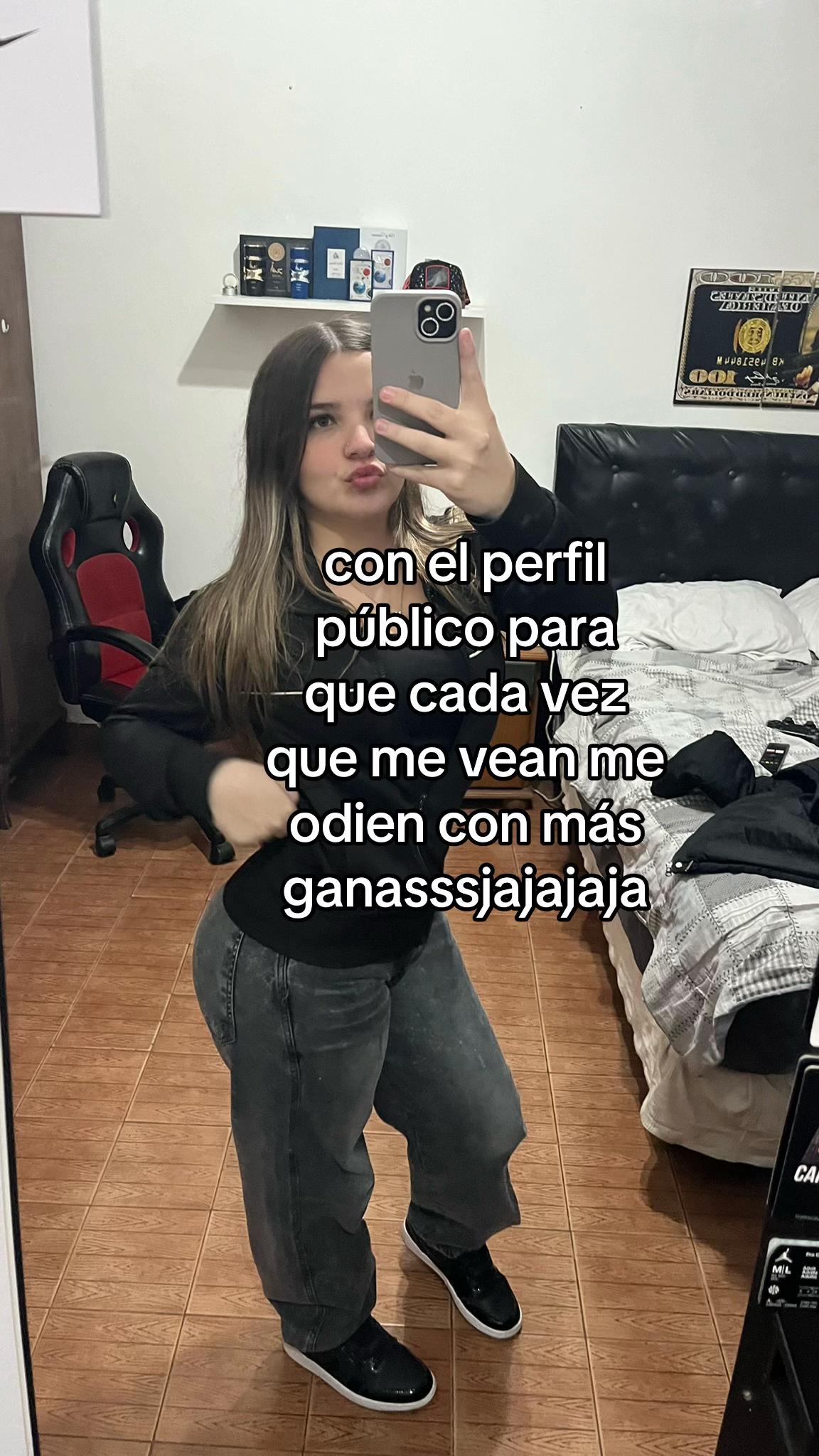 @camila