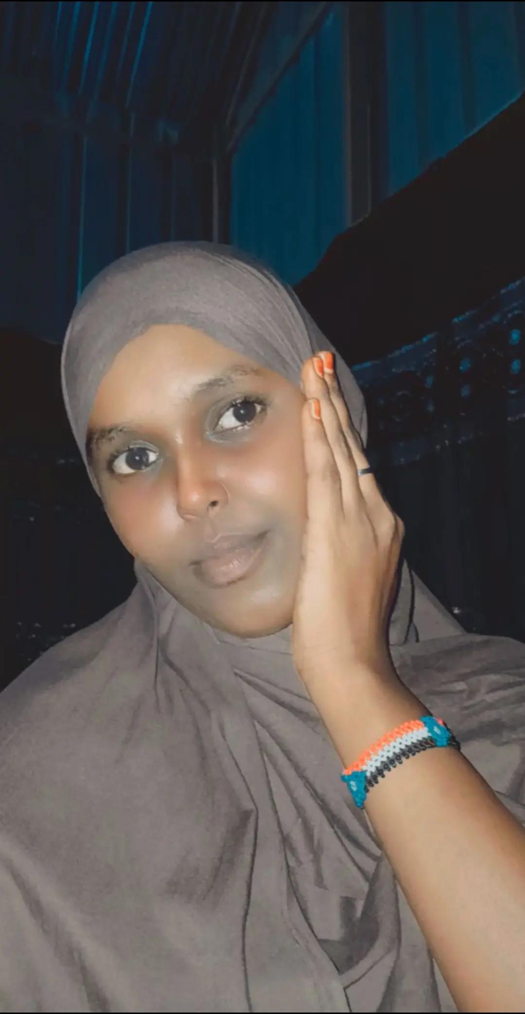 @ina abuukar