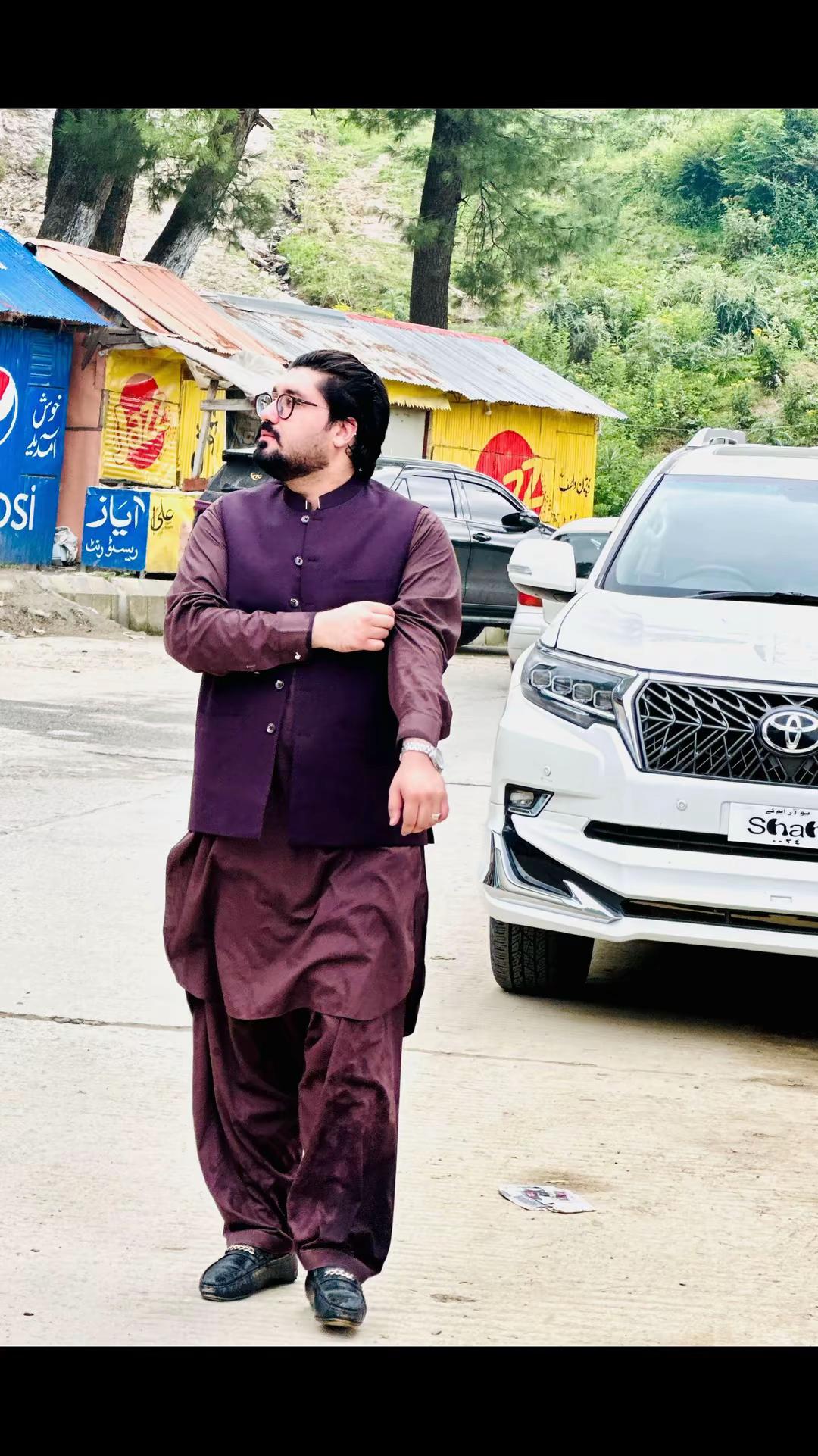 @HdqA❤️ShaH
