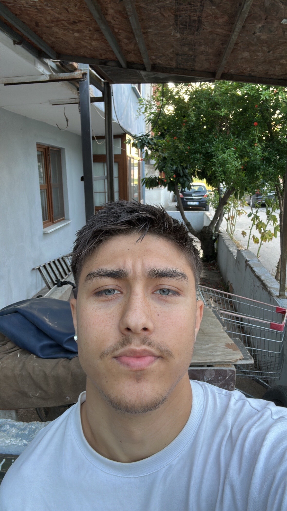 @M