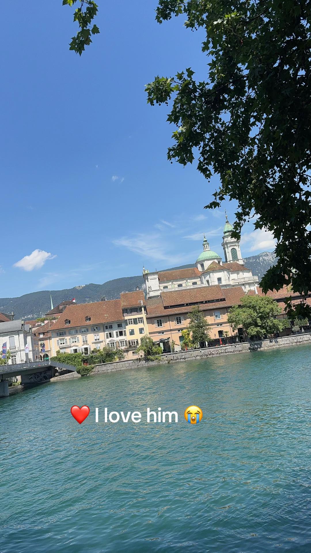 @AYLIVA🎙️❤️