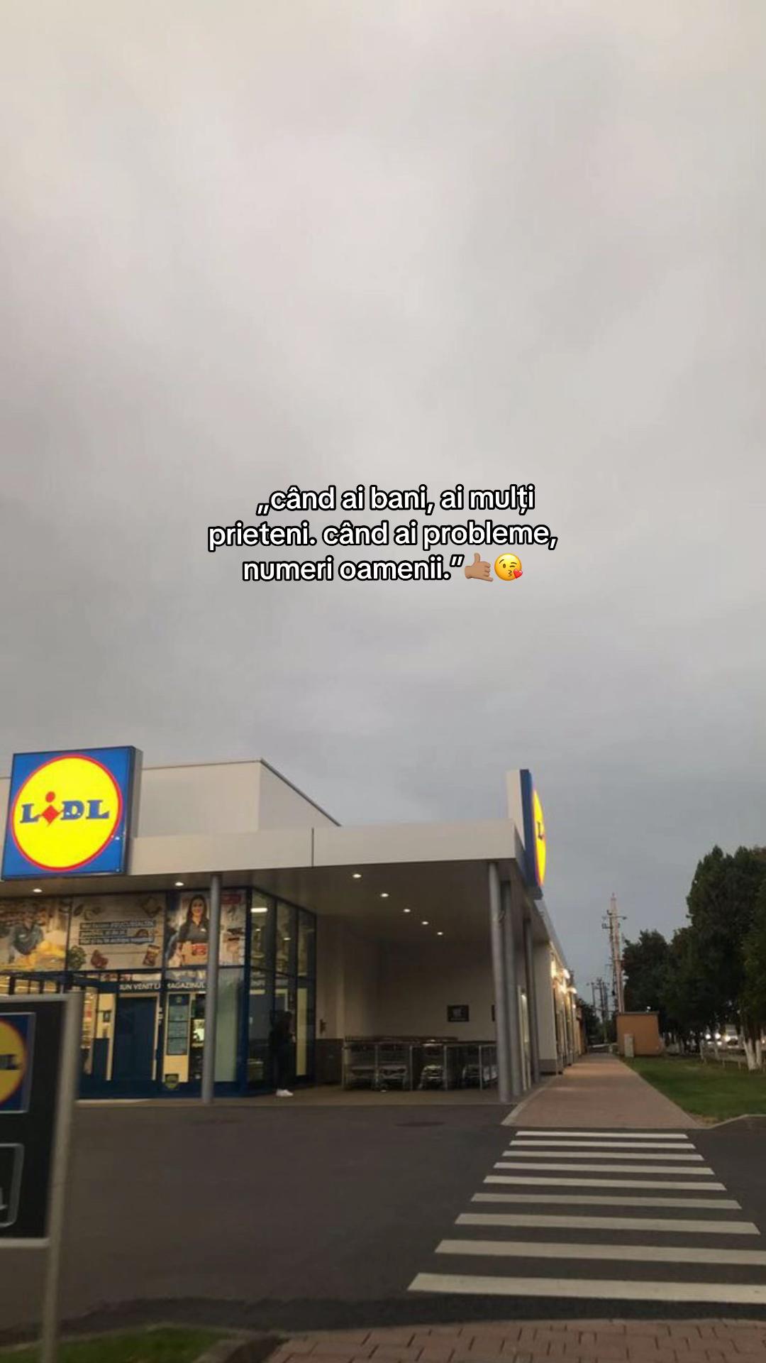 @𝙳𝙴𝙽𝙸𝚂 𝚅𝙰𝙻𝙴𝙽𝚃𝙸𝙽