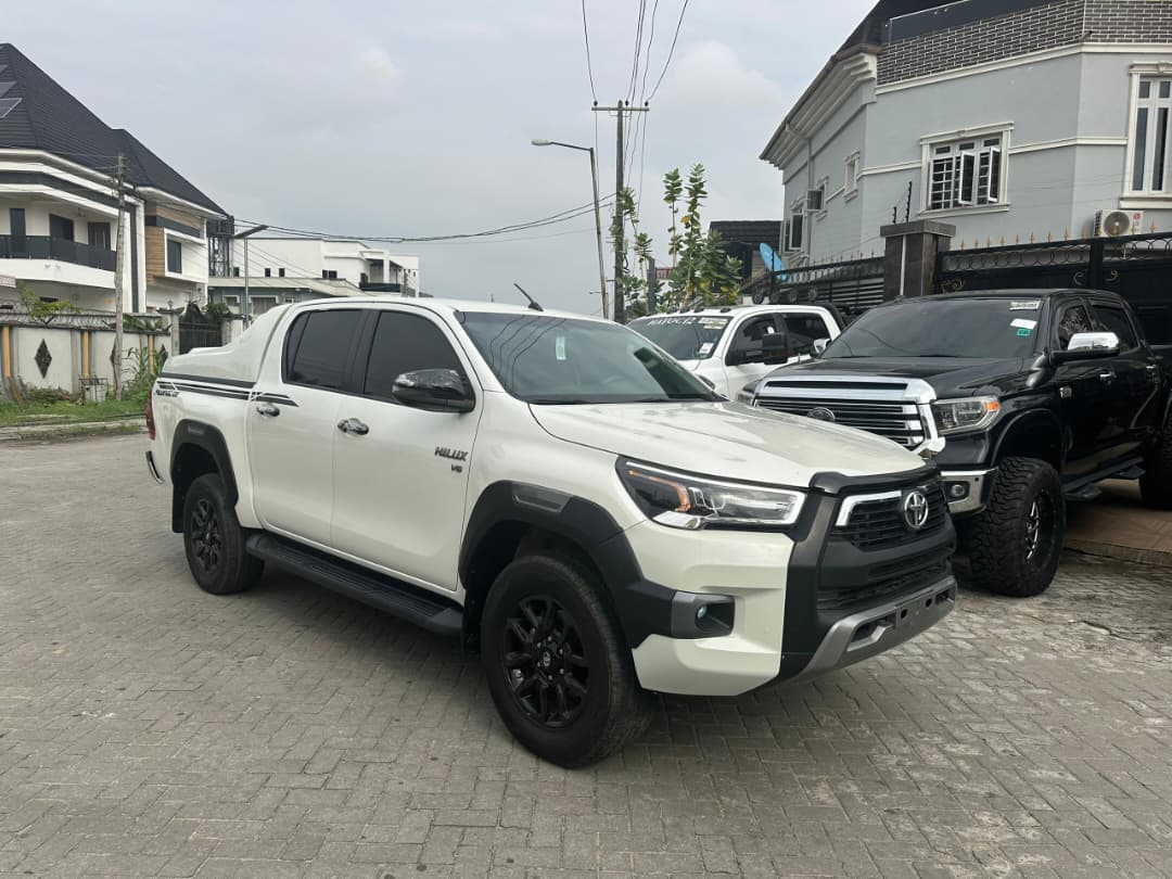 @RealVentureAutos
