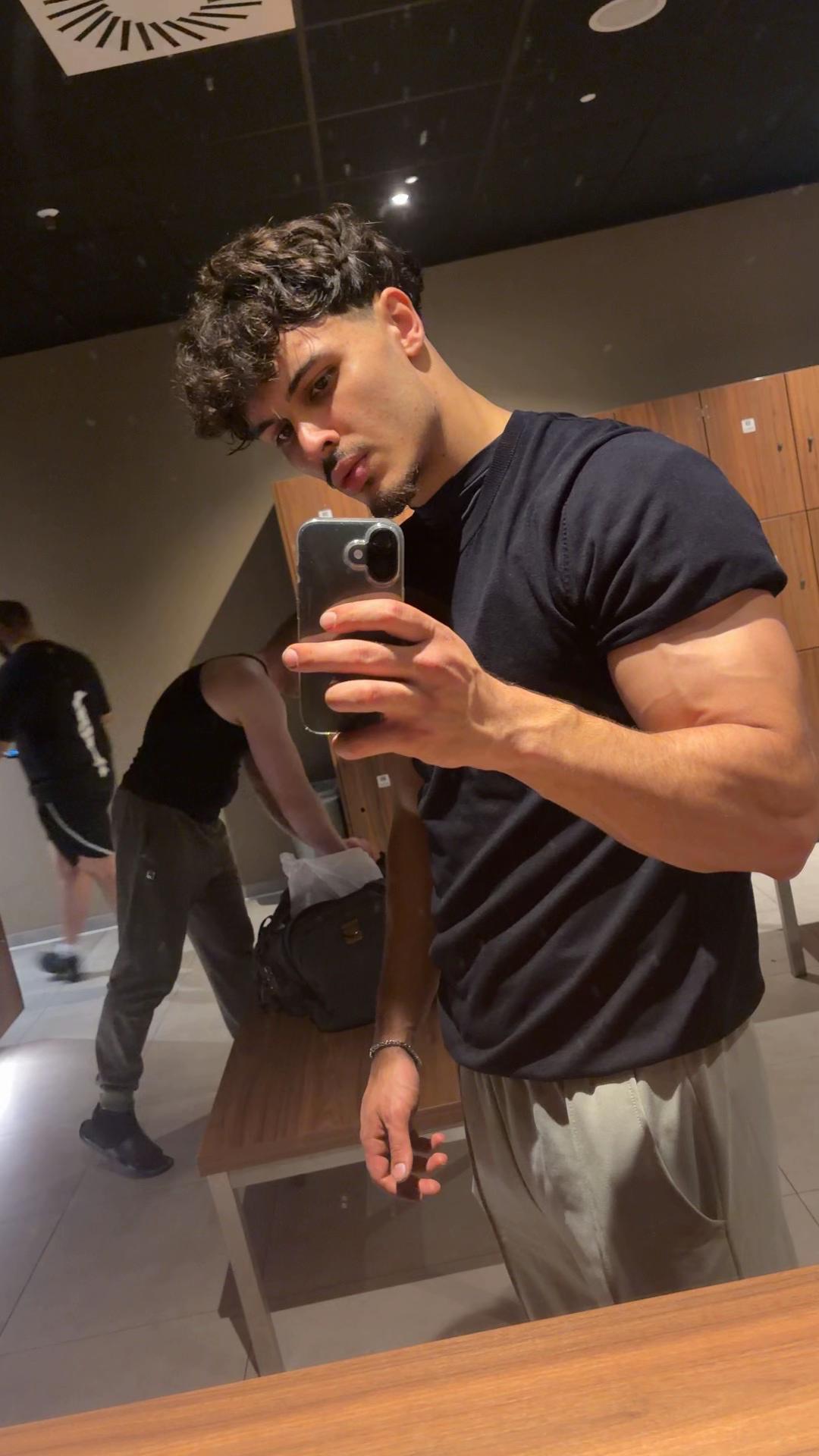 @Ninomiran