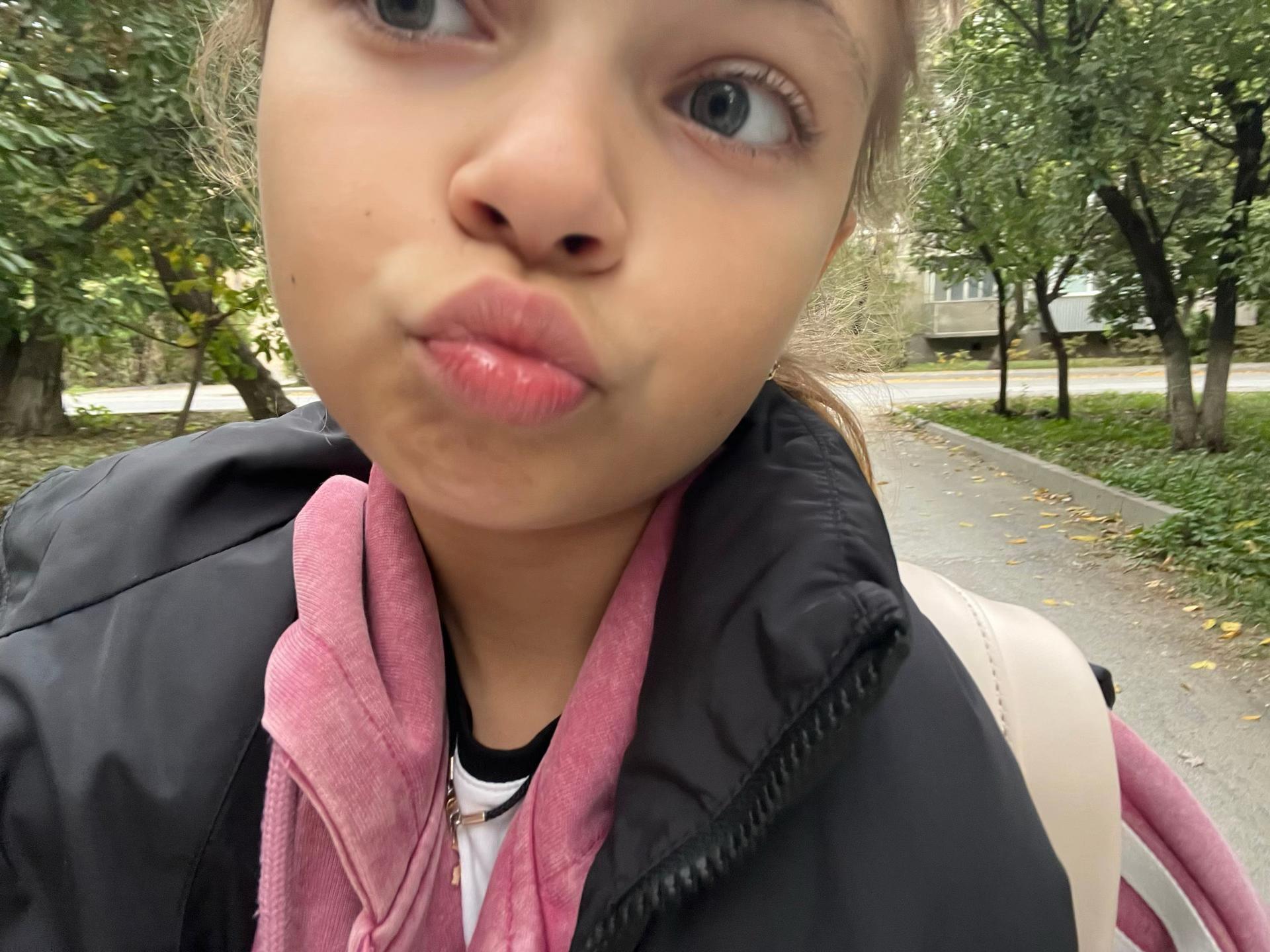 @Анютка шафлка 💖💗