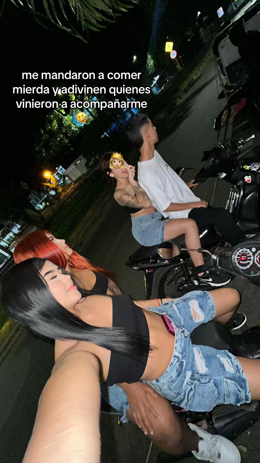 @𝐀𝐥𝐞𝐣𝐚𝐧𝐝𝐫𝐨🫅🏻