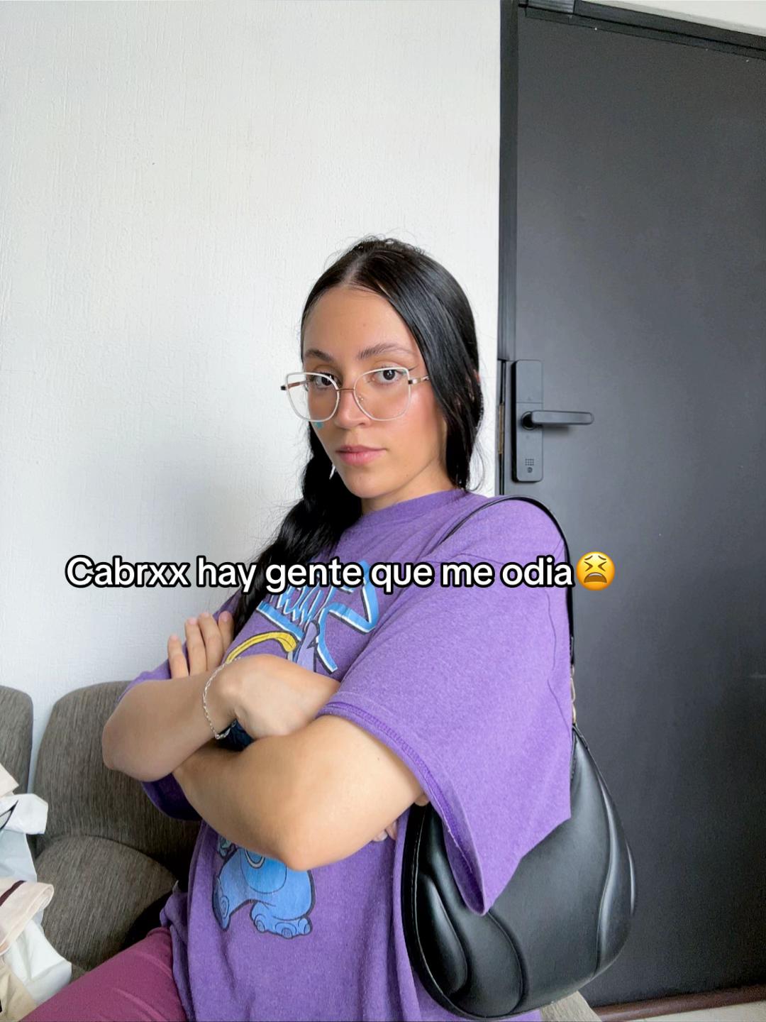 @Gabriela💗⚡️