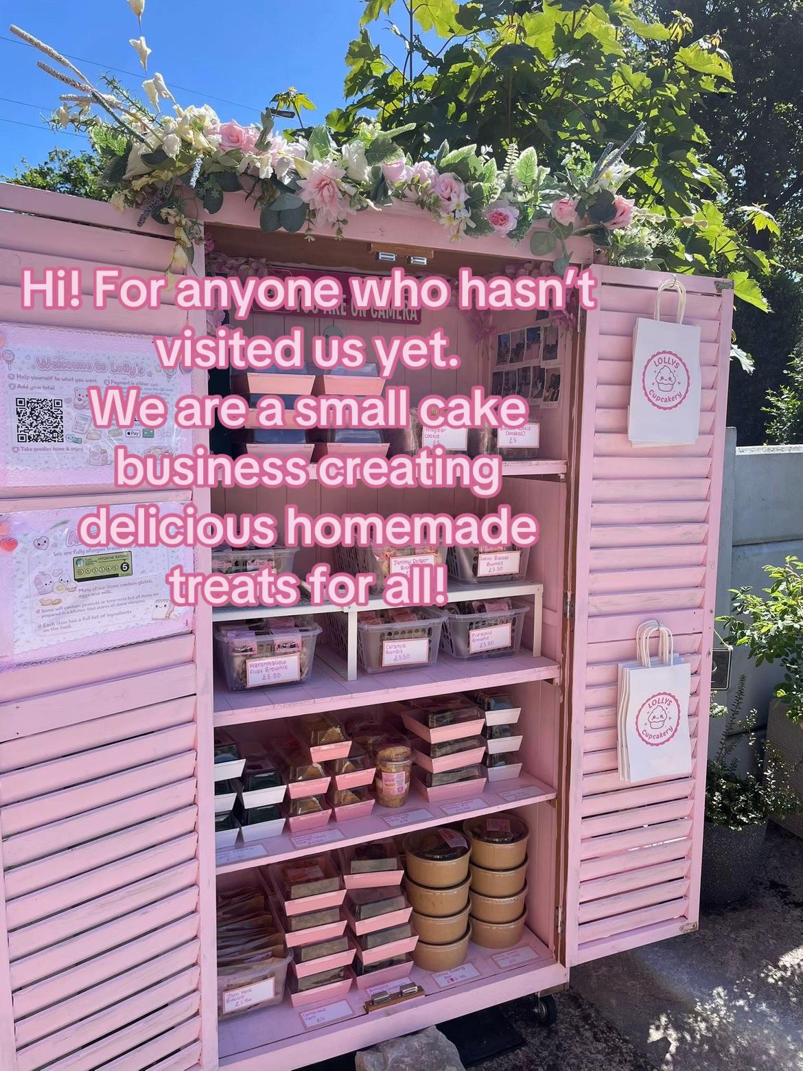 @lollyscupcakery
