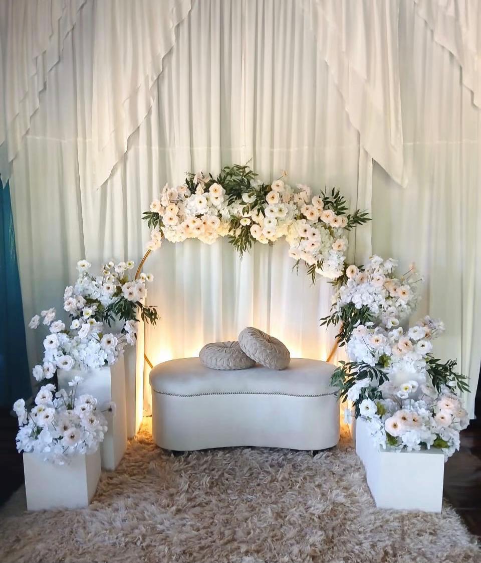 @Golden Sweet Bridal