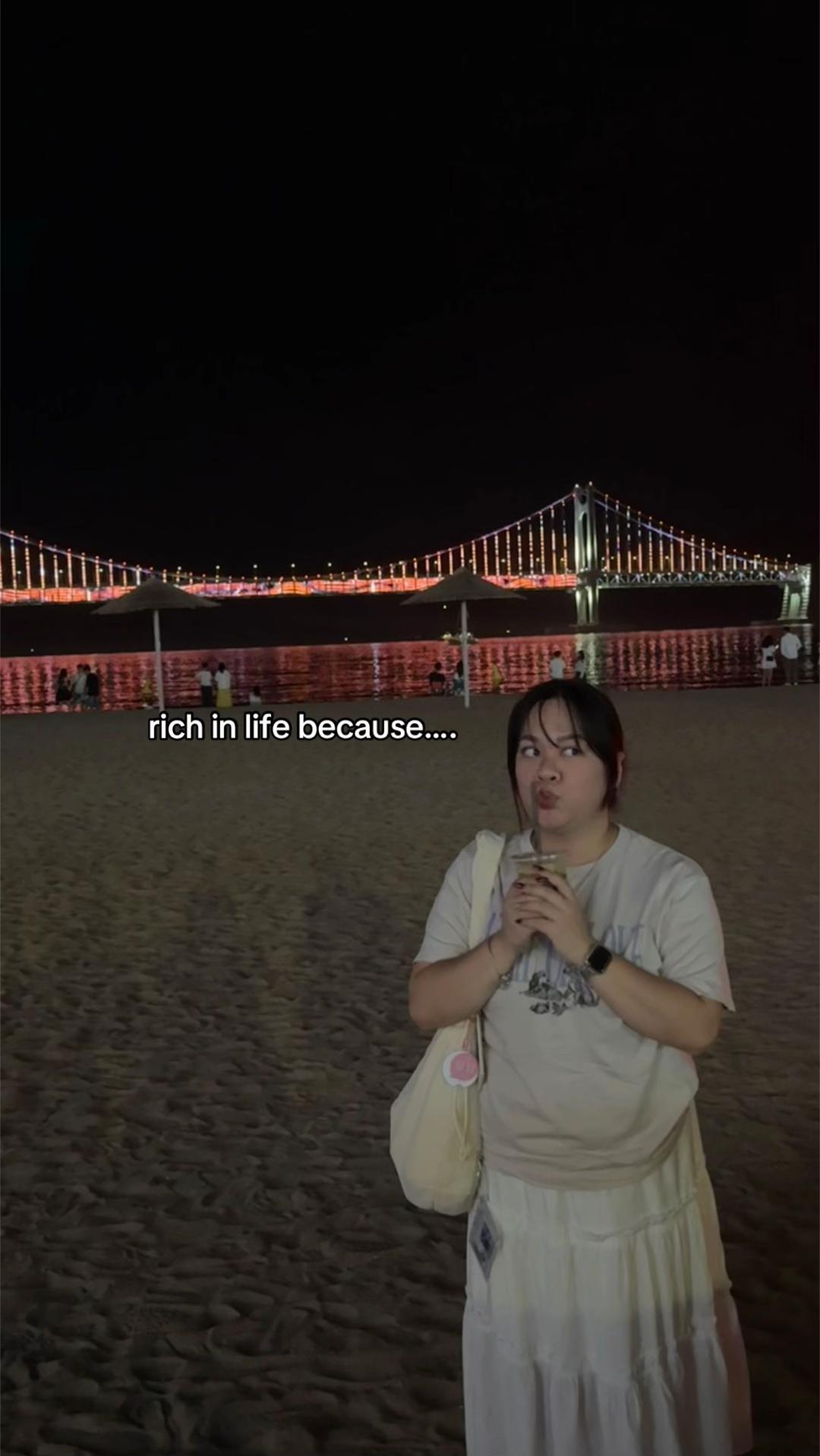 @🌝