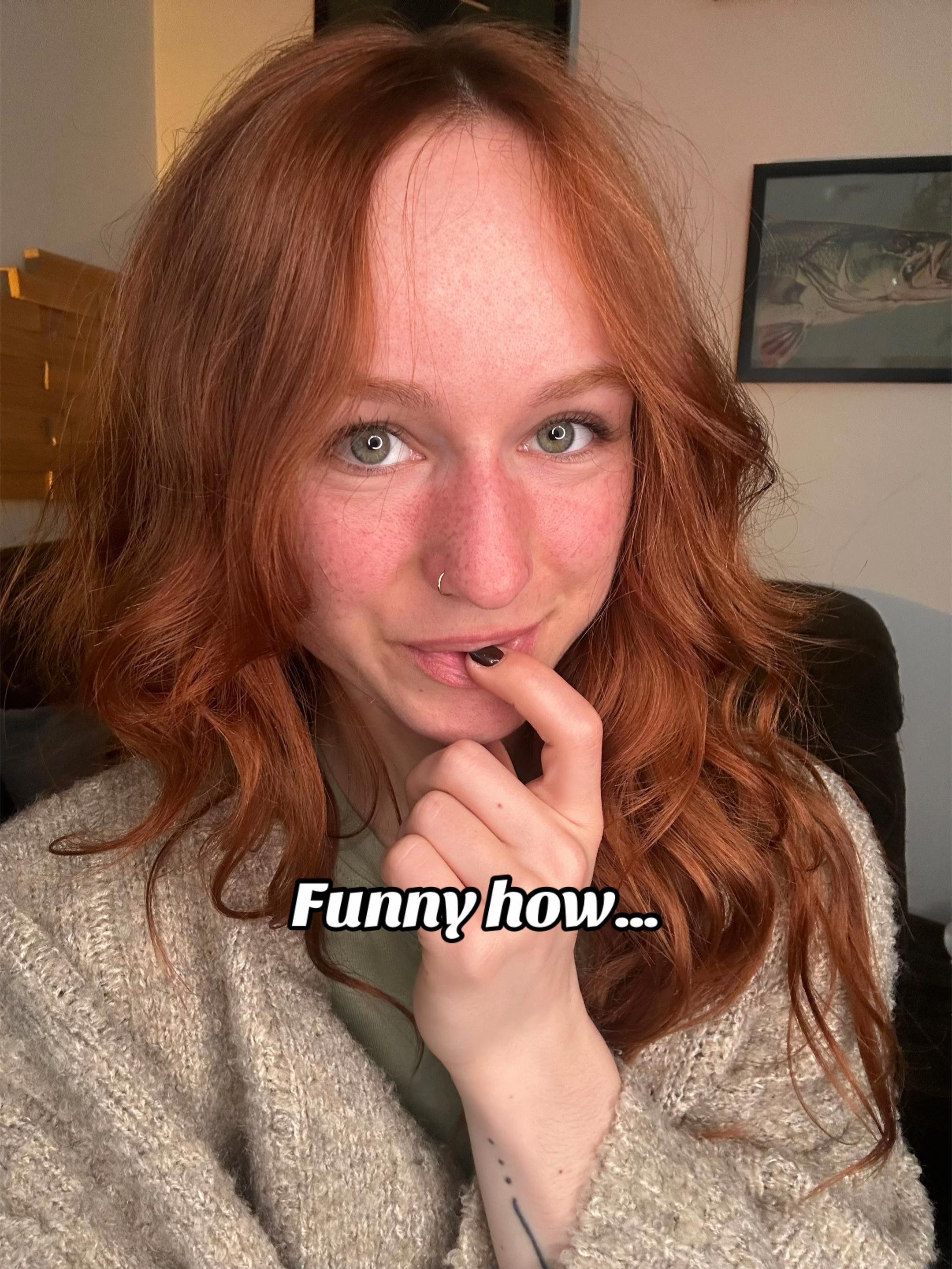 @Elliee