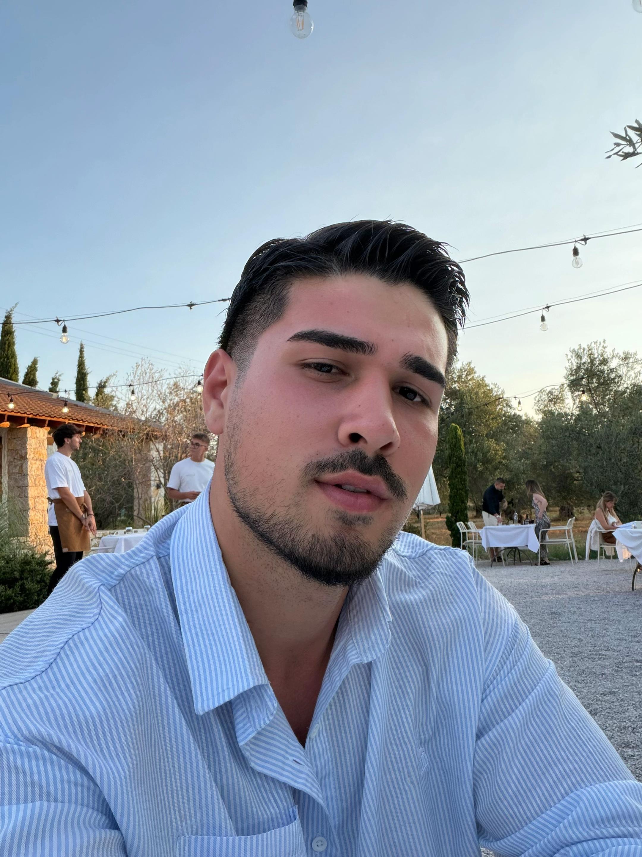 @ayhanak