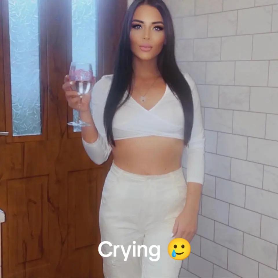 @victoriaastley88