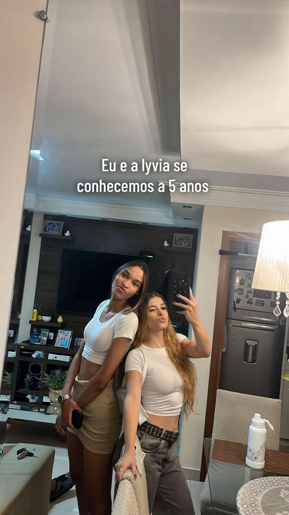 @Milena_Safira