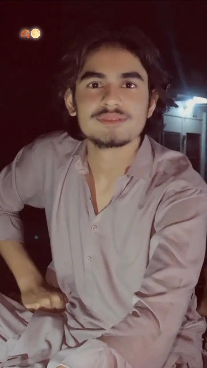 @👑سید~شاہ